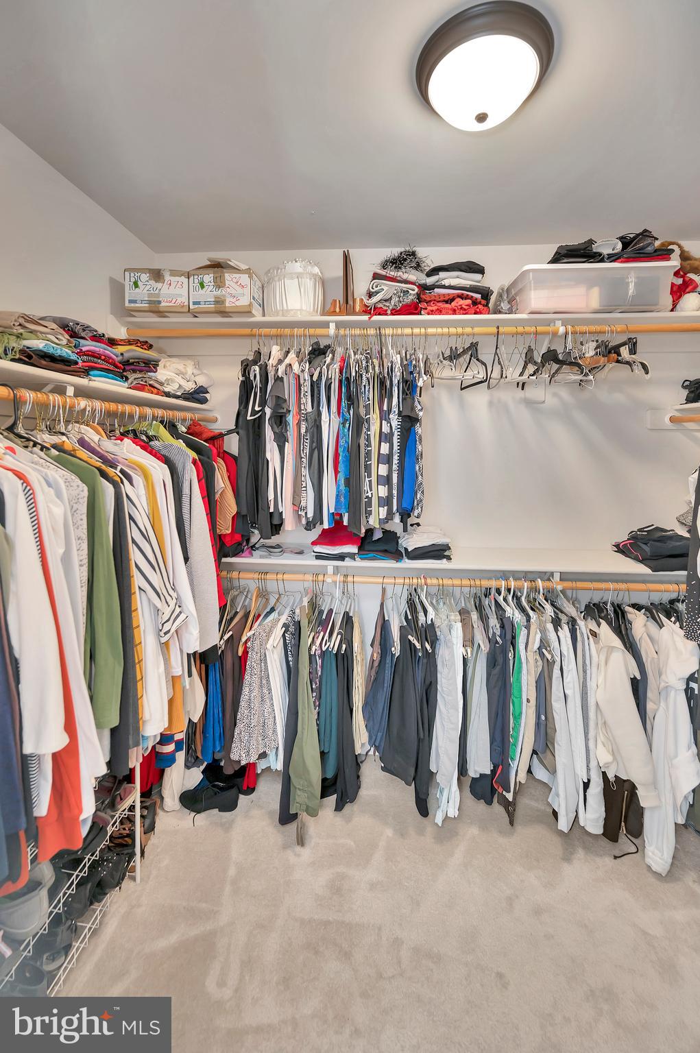 MANSFIELD MANOR - Residential