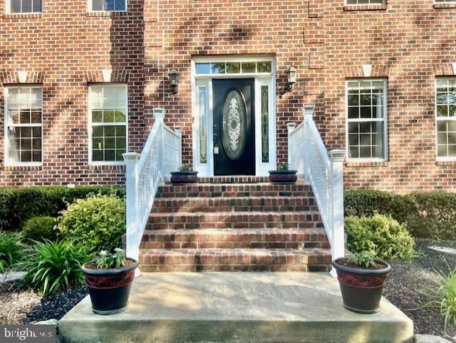 MANSFIELD MANOR - Residential