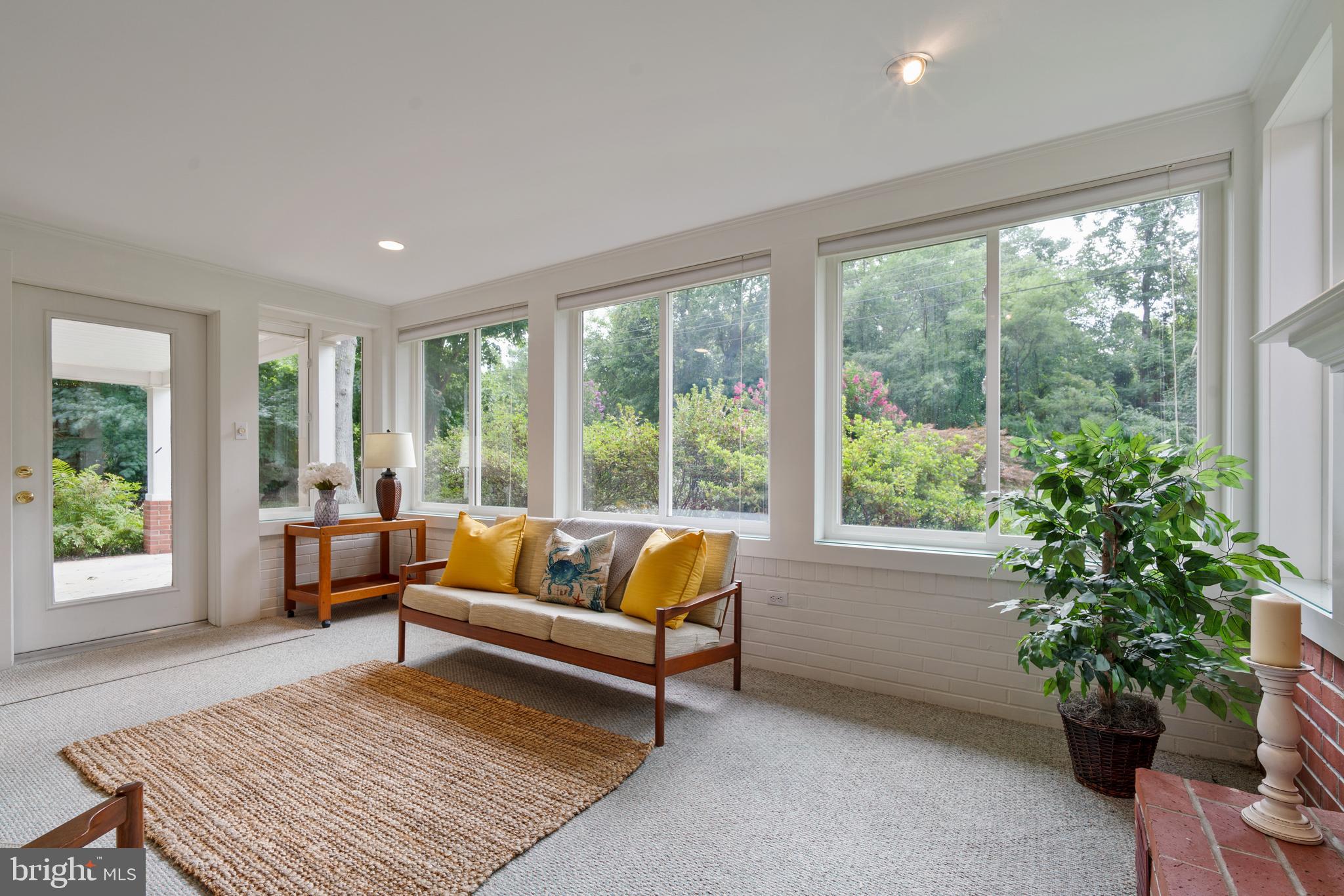 CHESAPEAKE LANDING - Residential