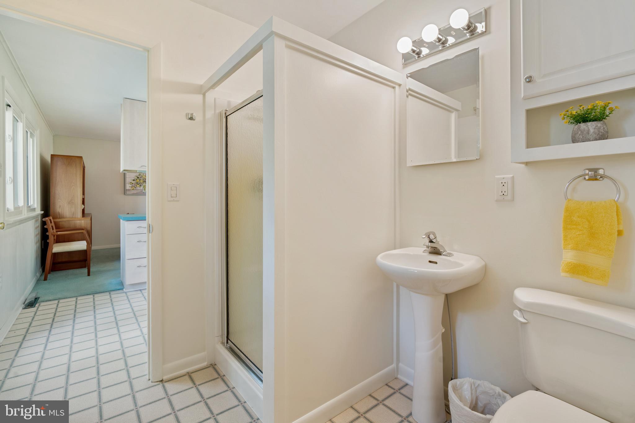 CHESAPEAKE LANDING - Residential