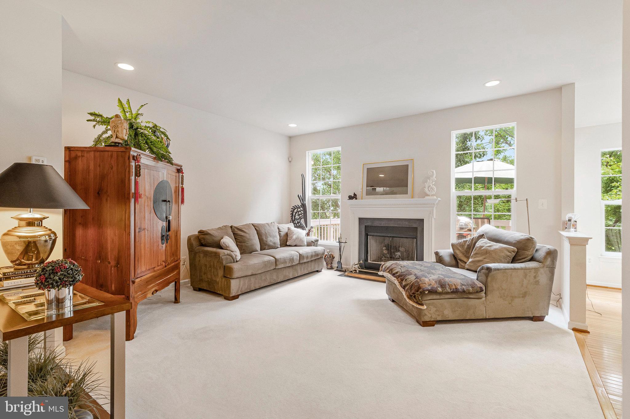 BELMONT COUNTRY CLUB - Residential