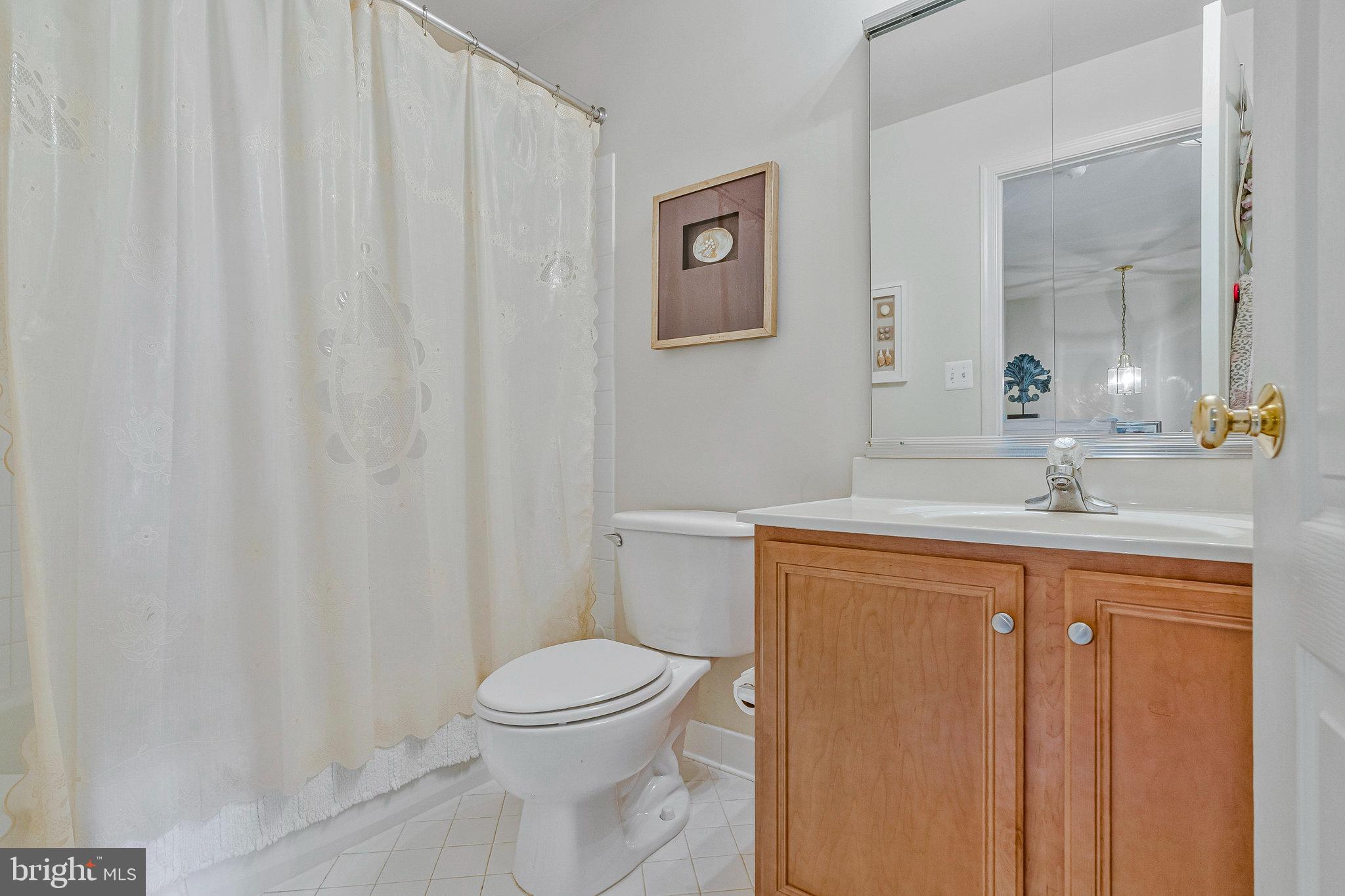 BELMONT COUNTRY CLUB - Residential