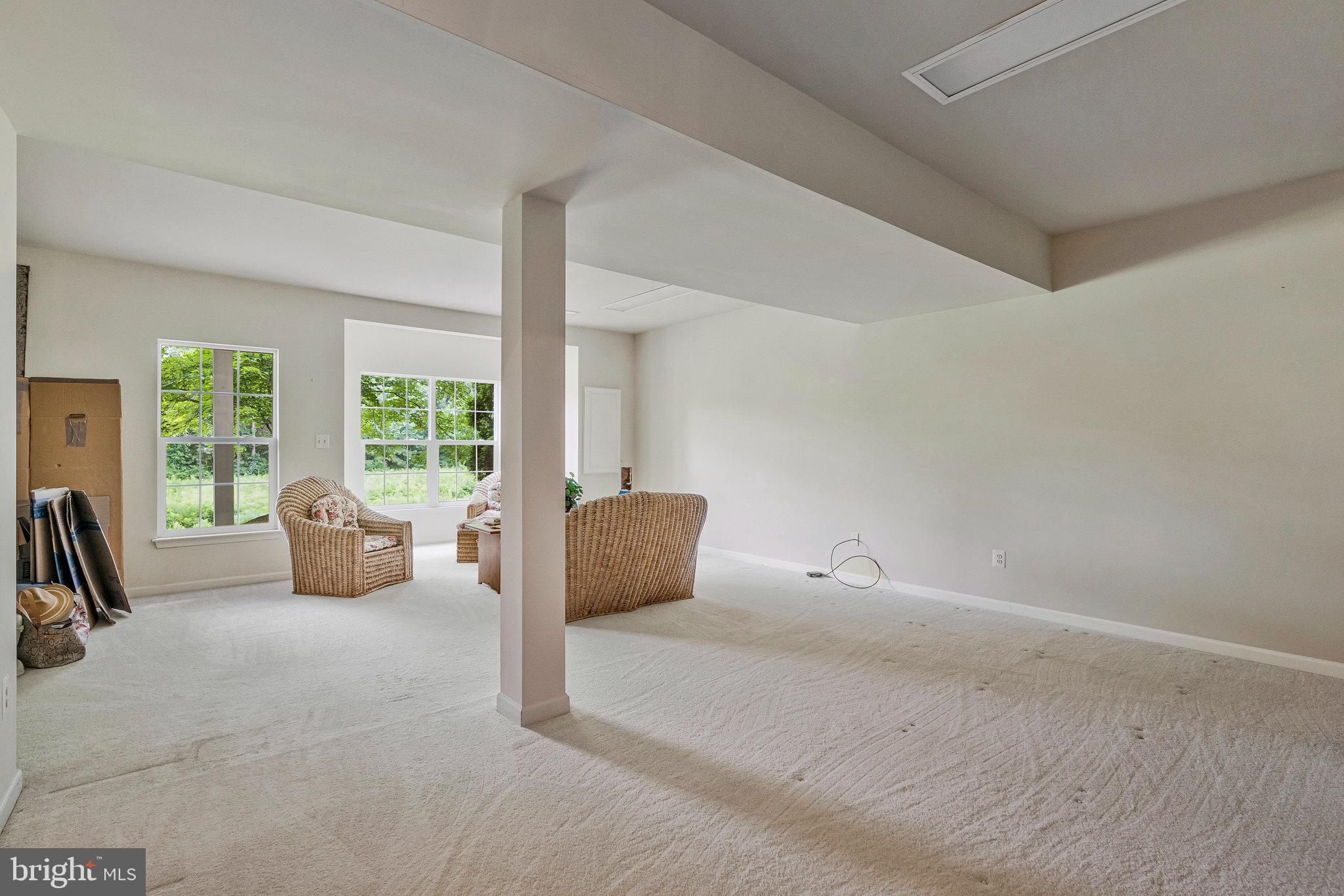 BELMONT COUNTRY CLUB - Residential