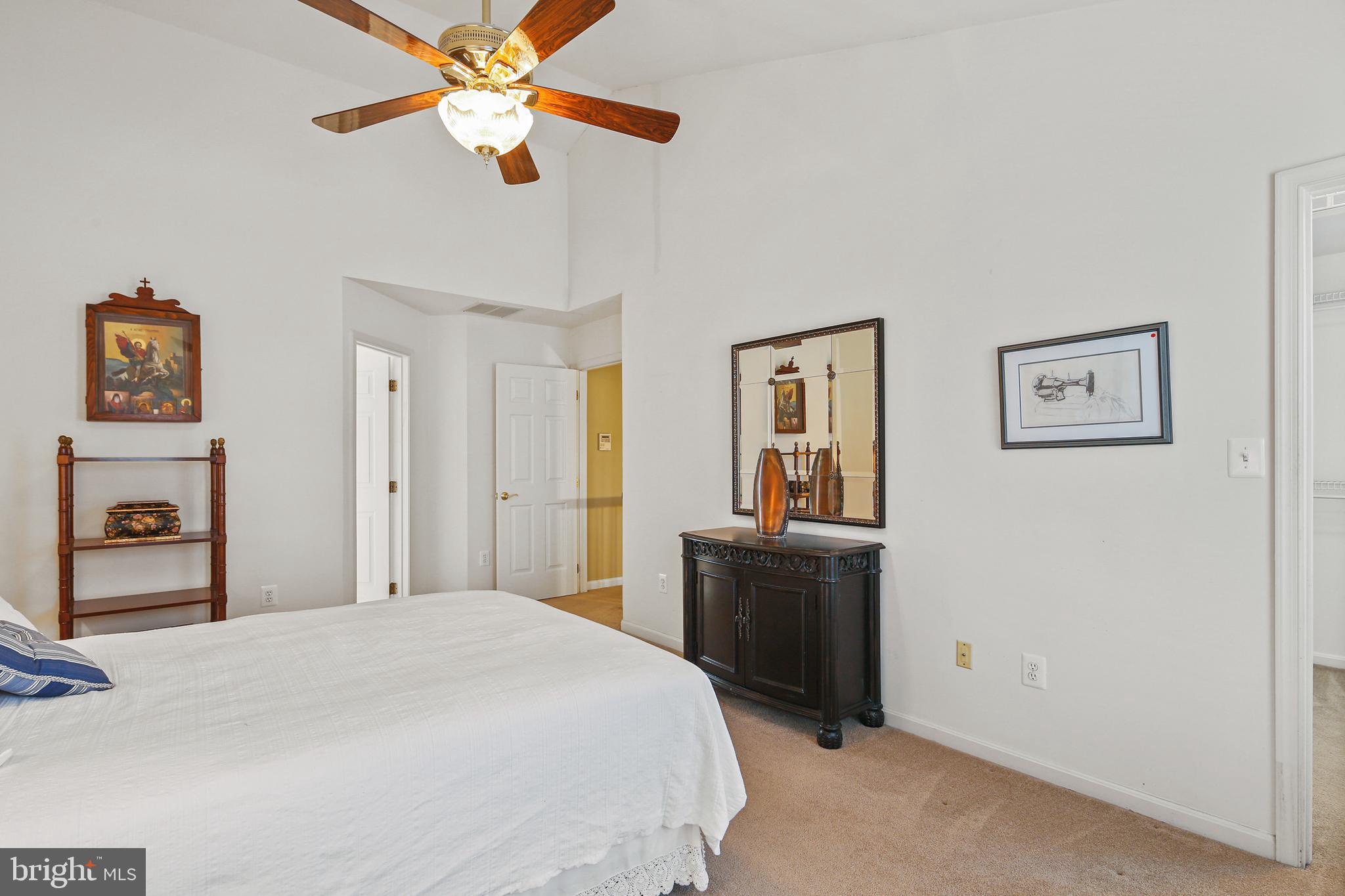 MAYFAIR - Residential