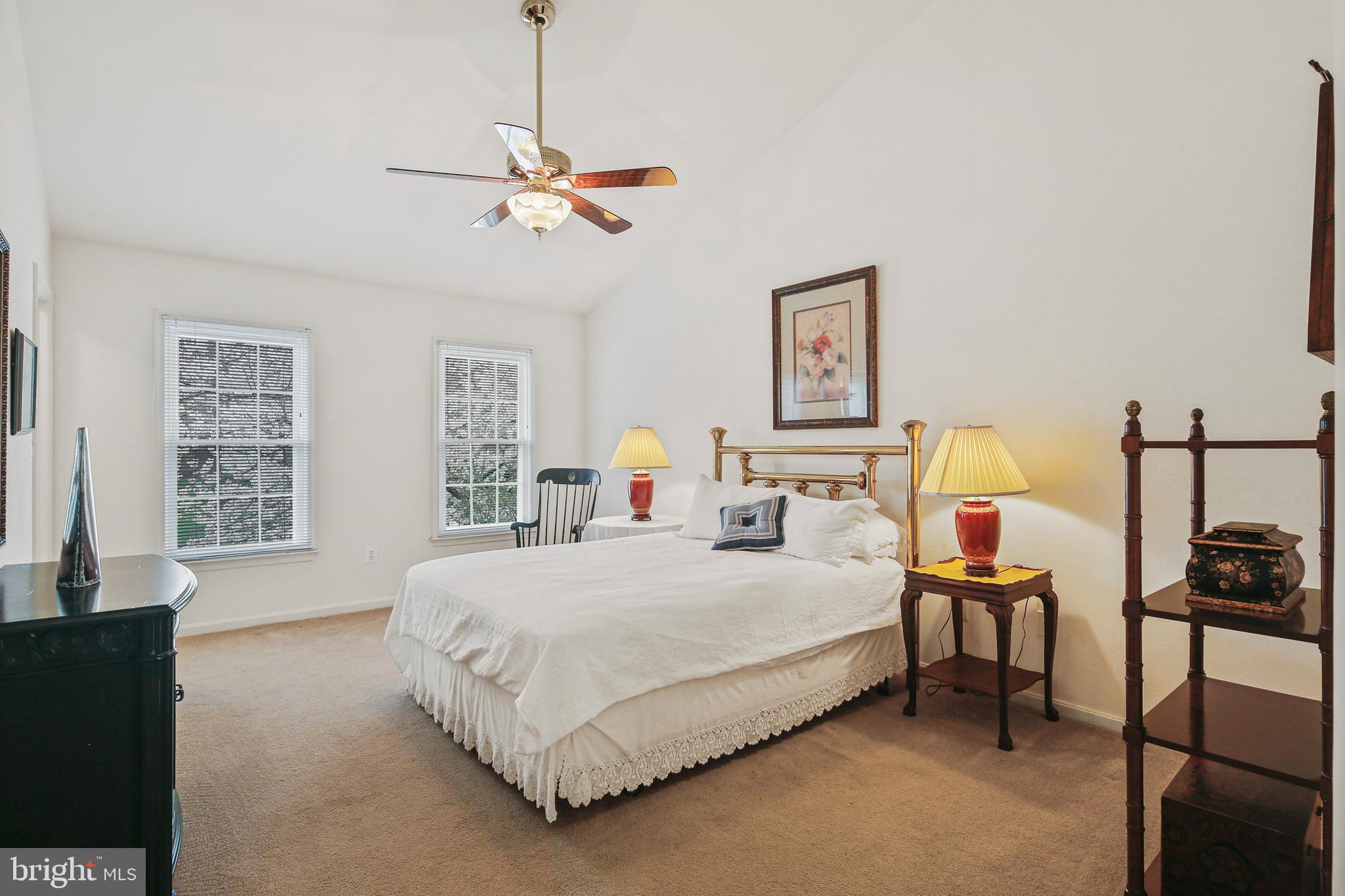 MAYFAIR - Residential