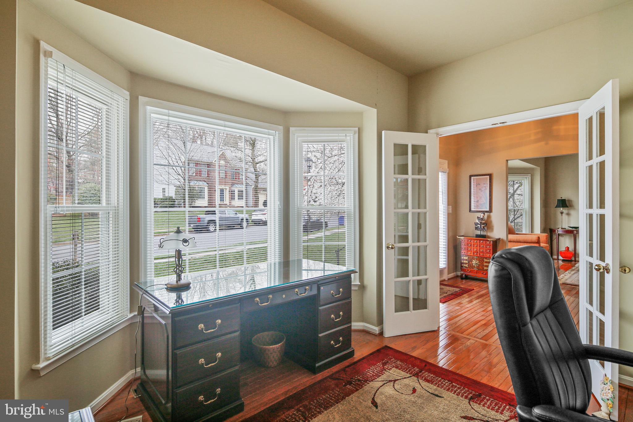 MAYFAIR - Residential