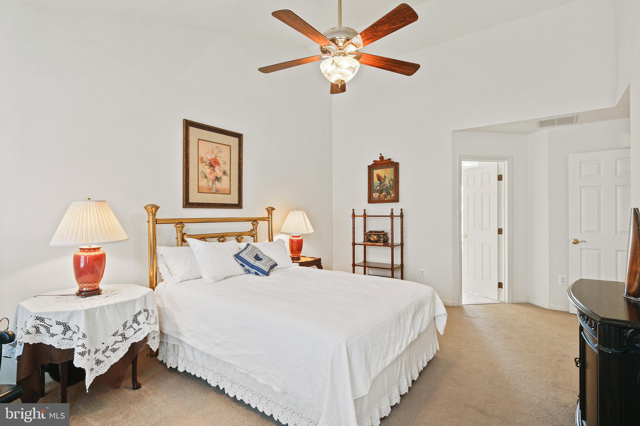 MAYFAIR - Residential