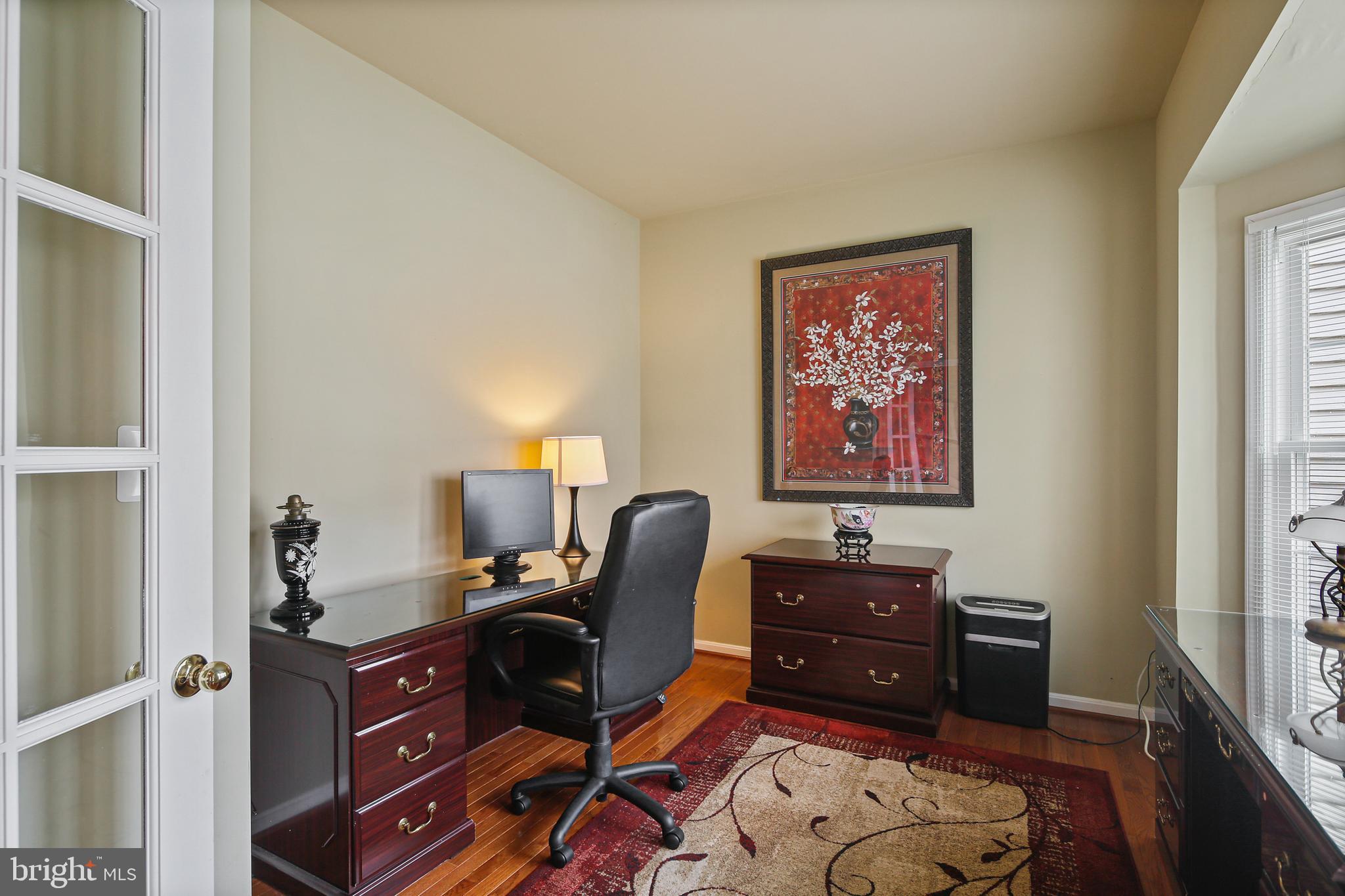 MAYFAIR - Residential