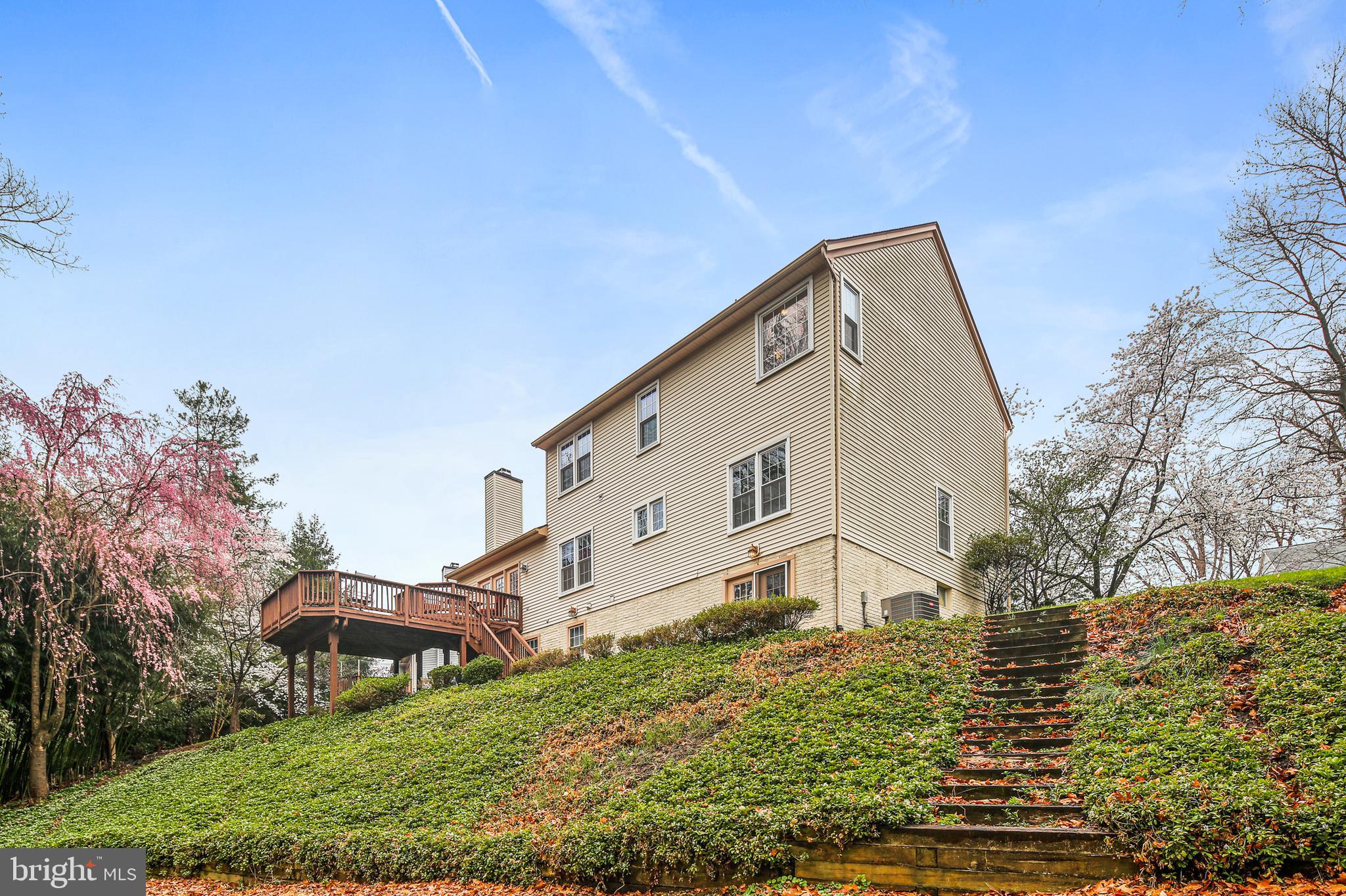 MAYFAIR - Residential