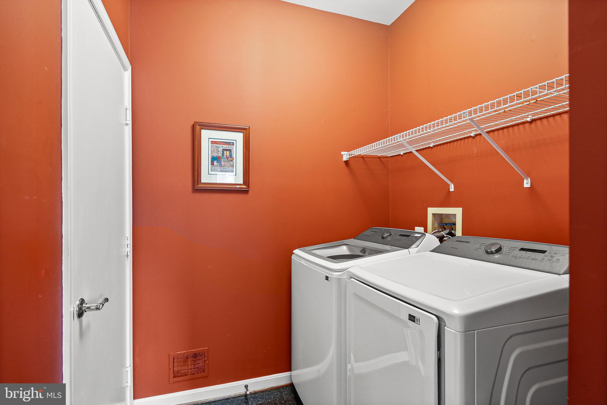 MAYFAIR - Residential