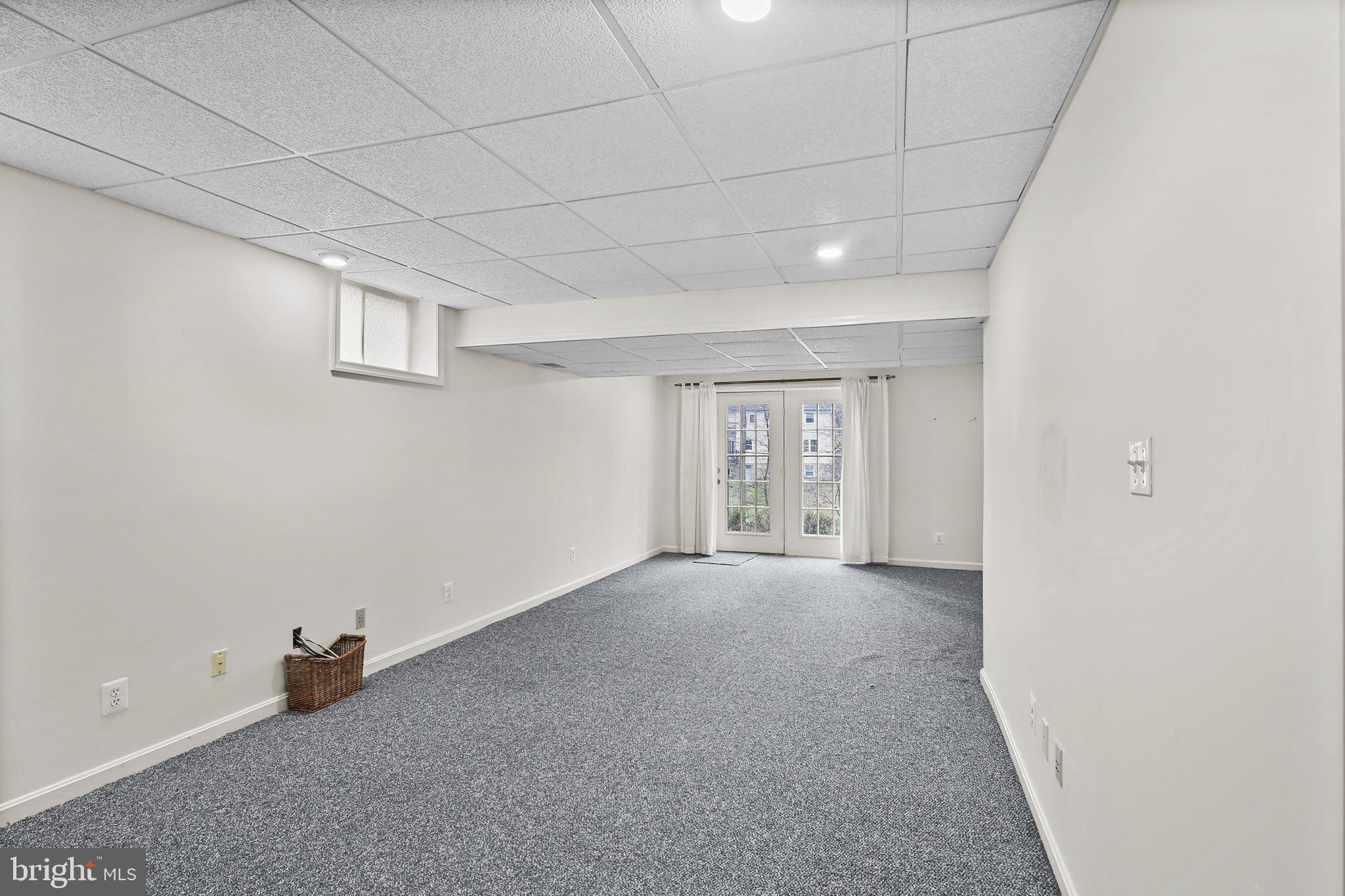 MAYFAIR - Residential