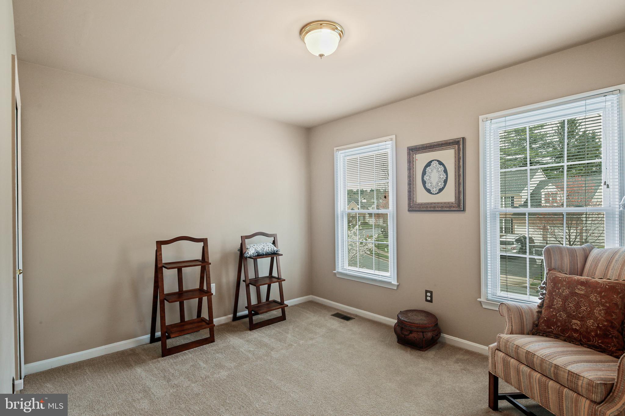 MAYFAIR - Residential