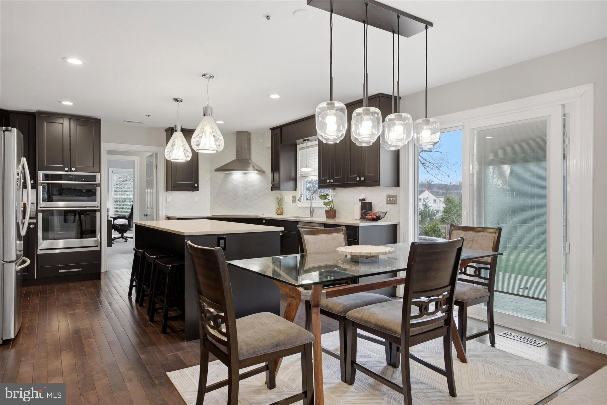 VALLEY FORGE ESTS - Residential