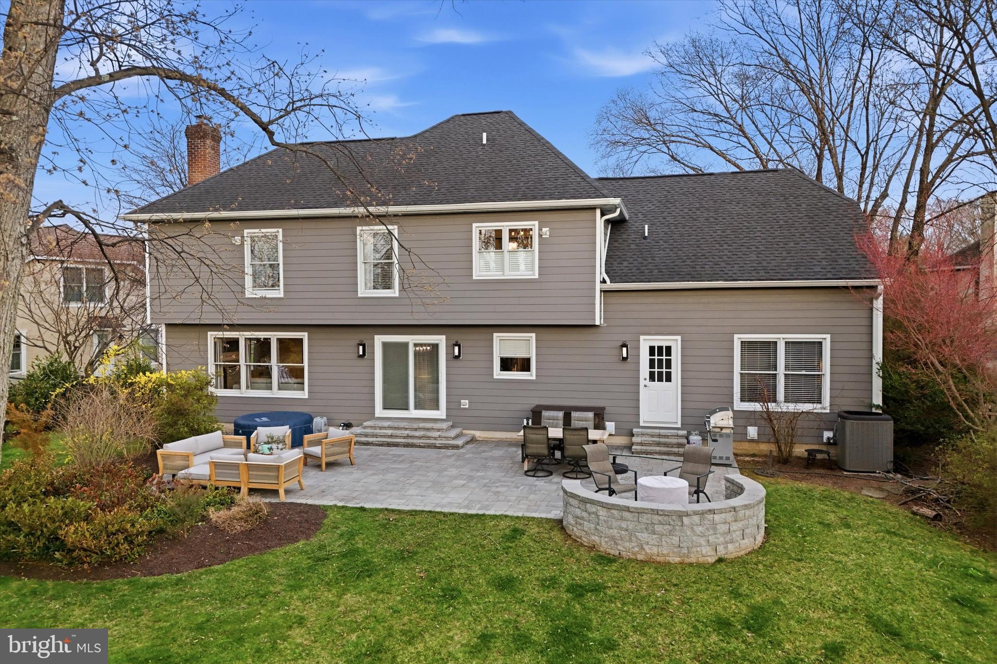 VALLEY FORGE ESTS - Residential