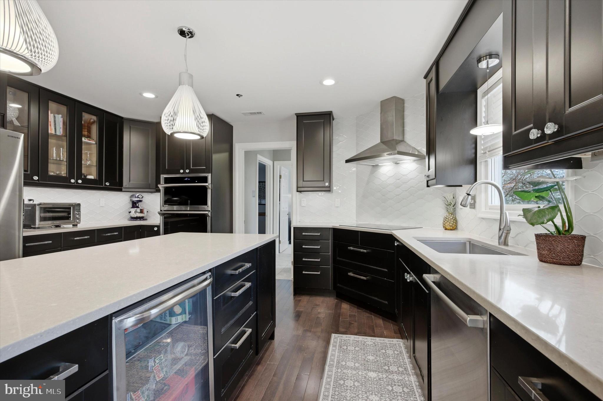 VALLEY FORGE ESTS - Residential