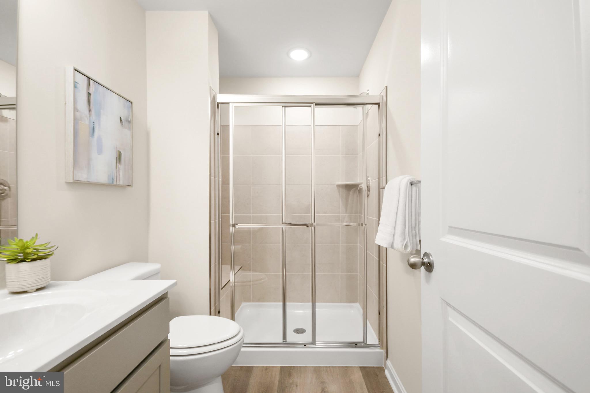 TOWNS AT MARKET COMMONS - Residential