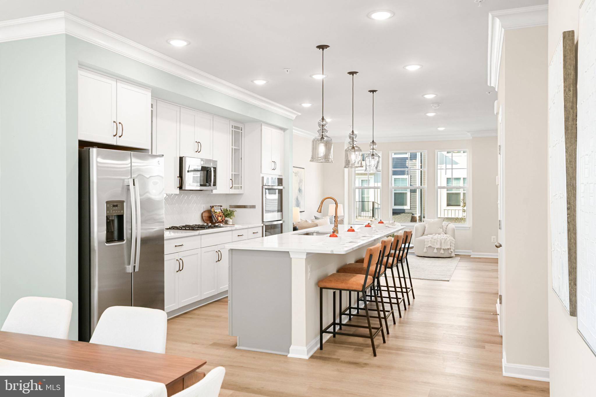 TOWNS AT MARKET COMMONS - Residential