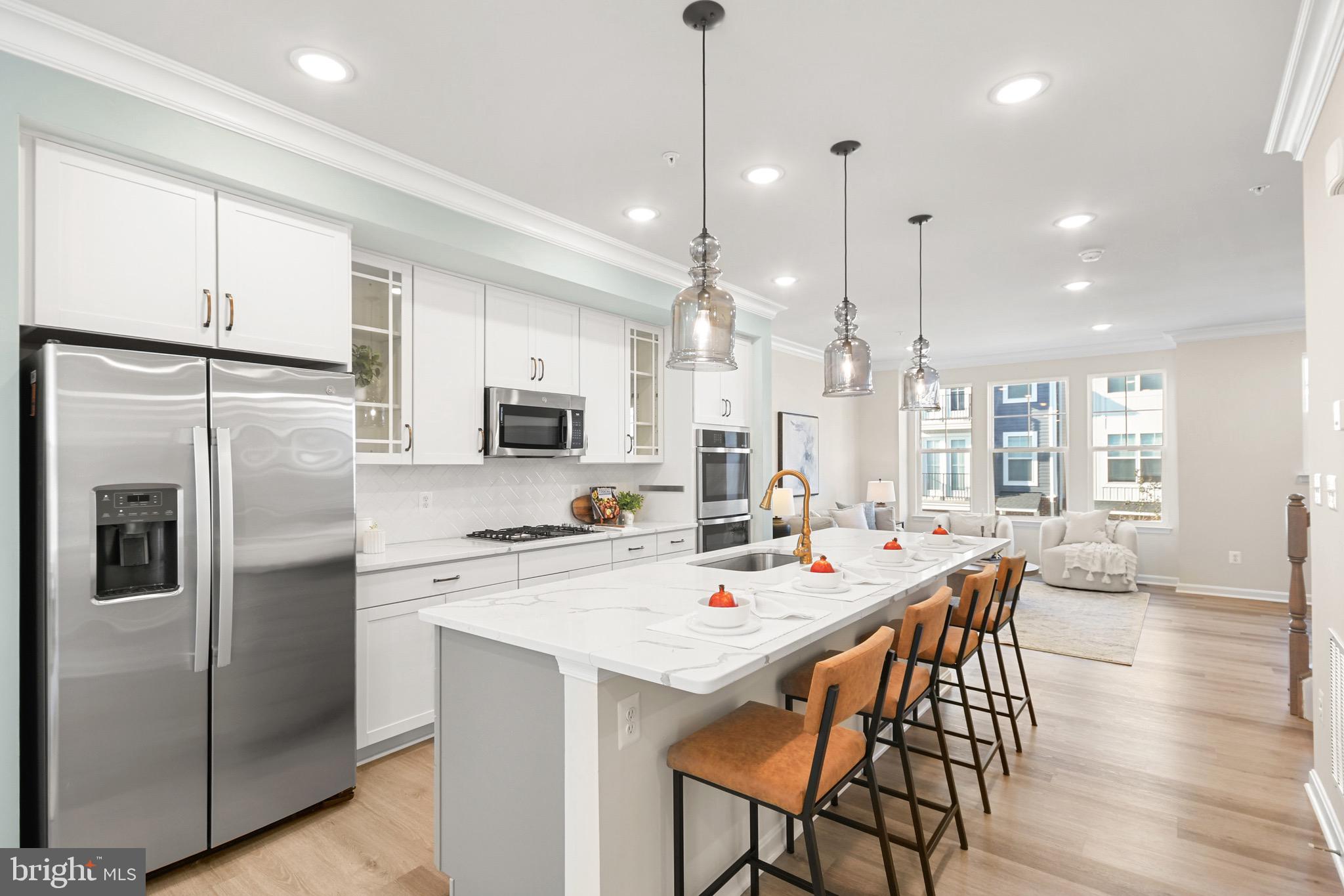 TOWNS AT MARKET COMMONS - Residential