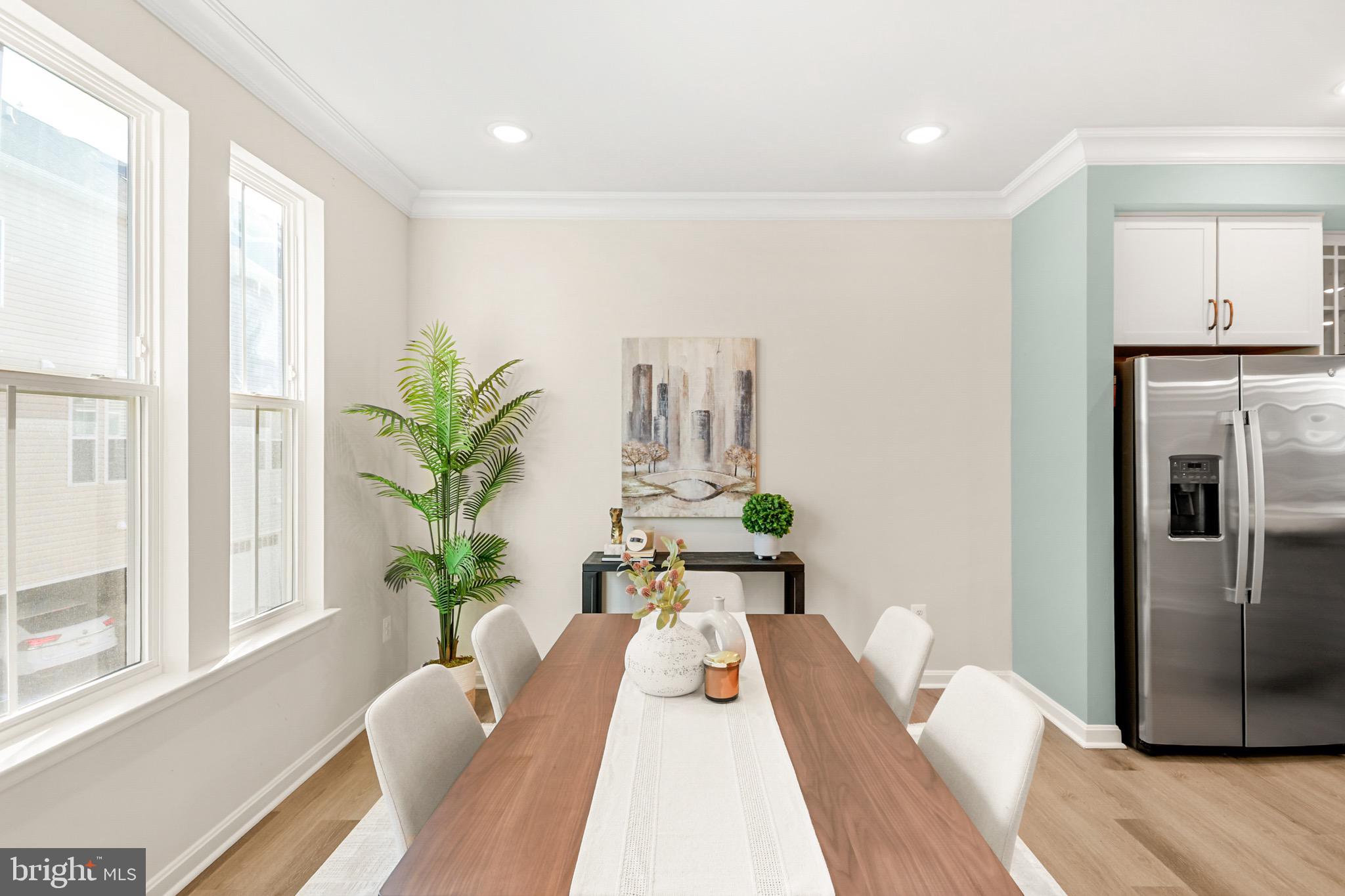 TOWNS AT MARKET COMMONS - Residential