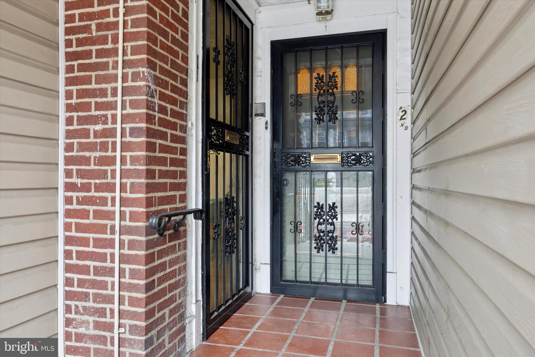 4837 WALNUT STREET