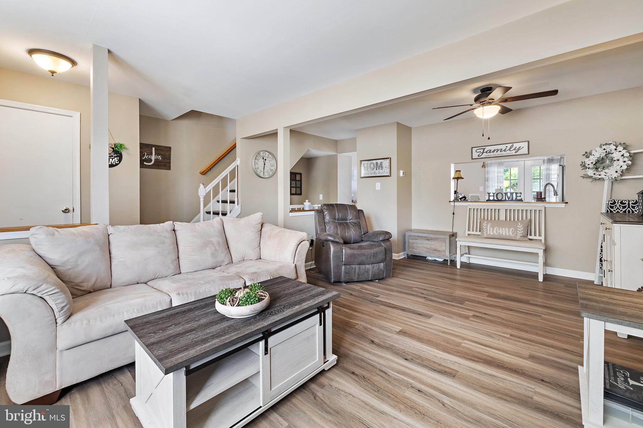 ROBIN MEADOWS - Residential