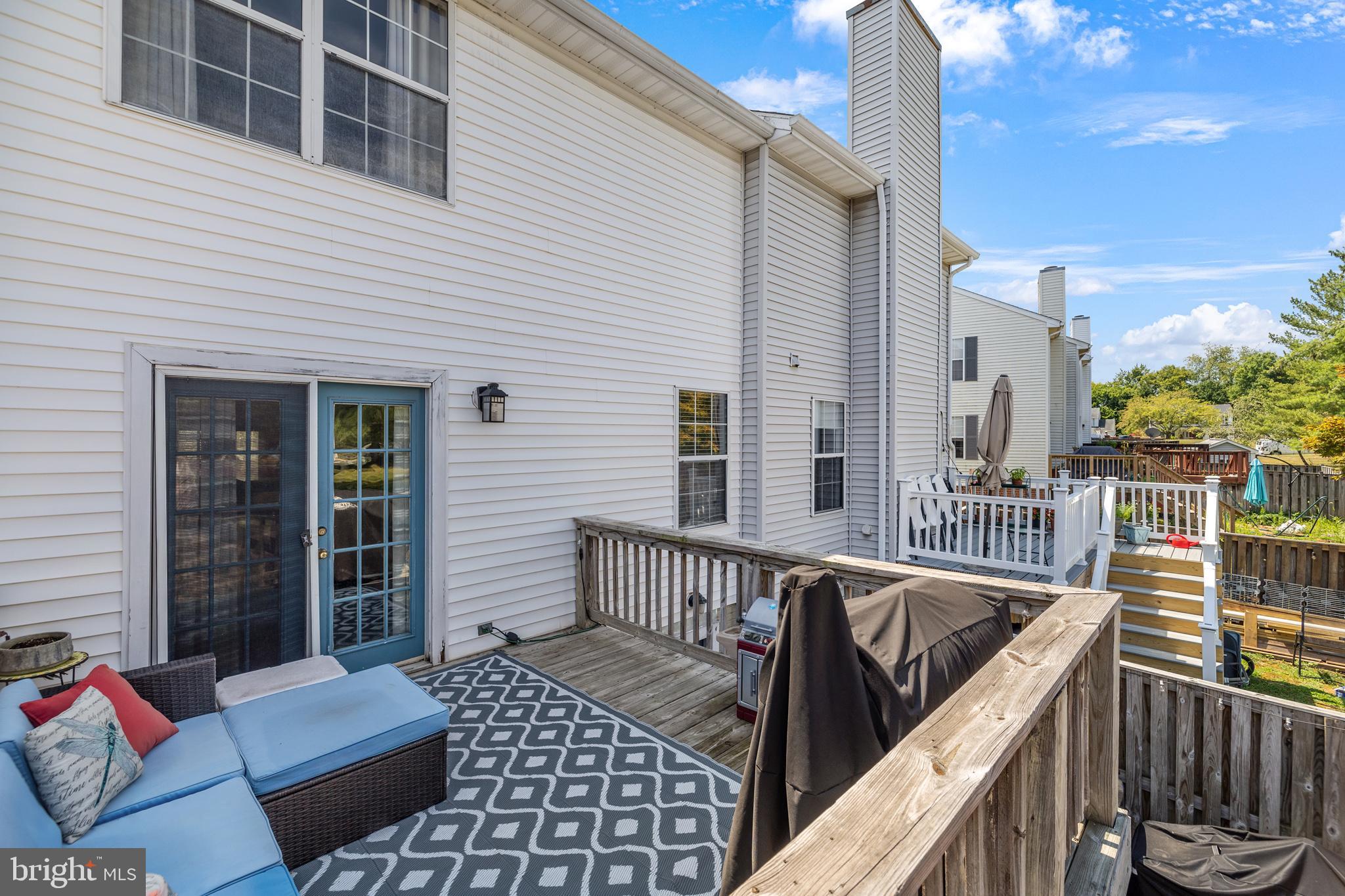 ROBIN MEADOWS - Residential