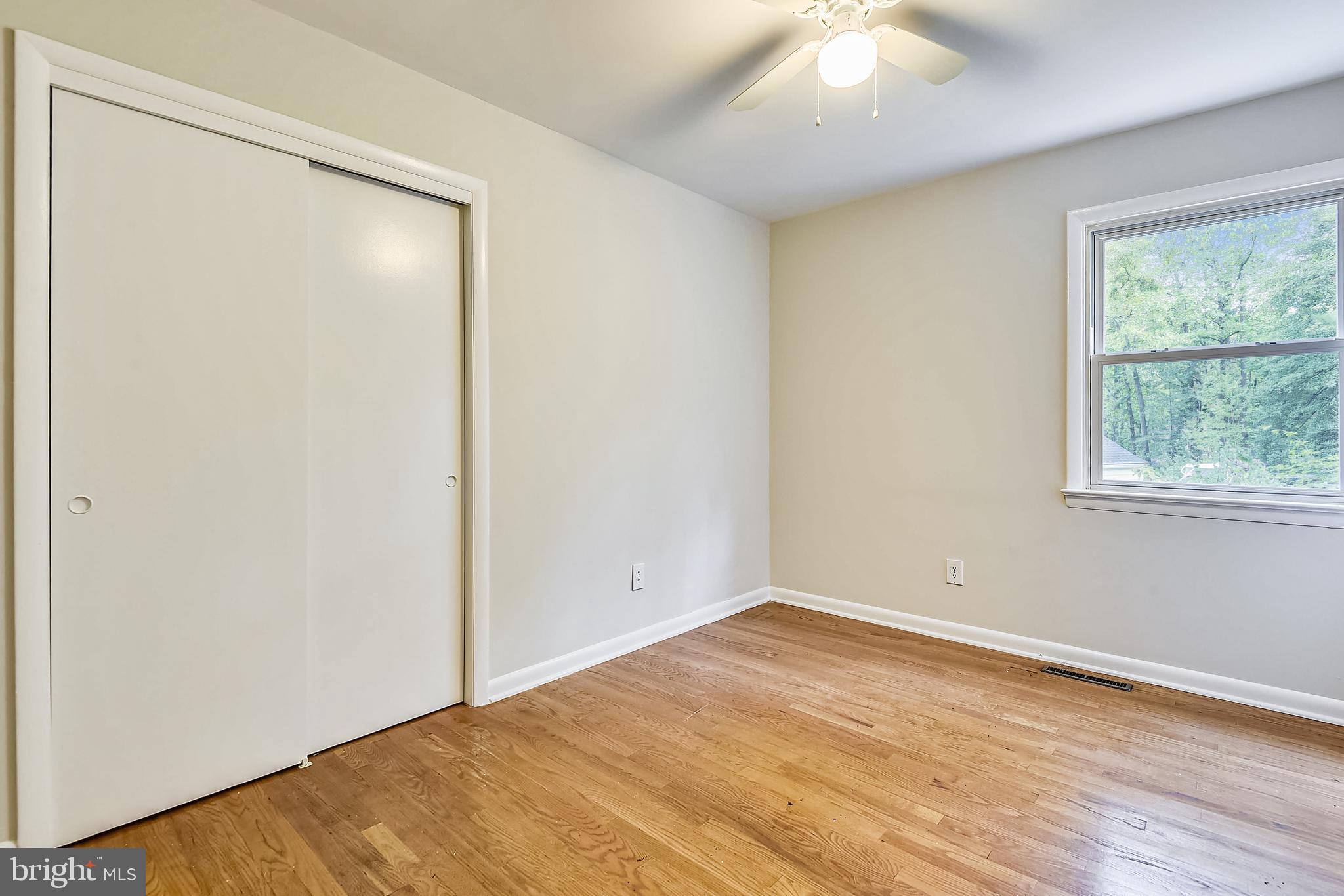 ANNAPOLIS ROADS - Residential