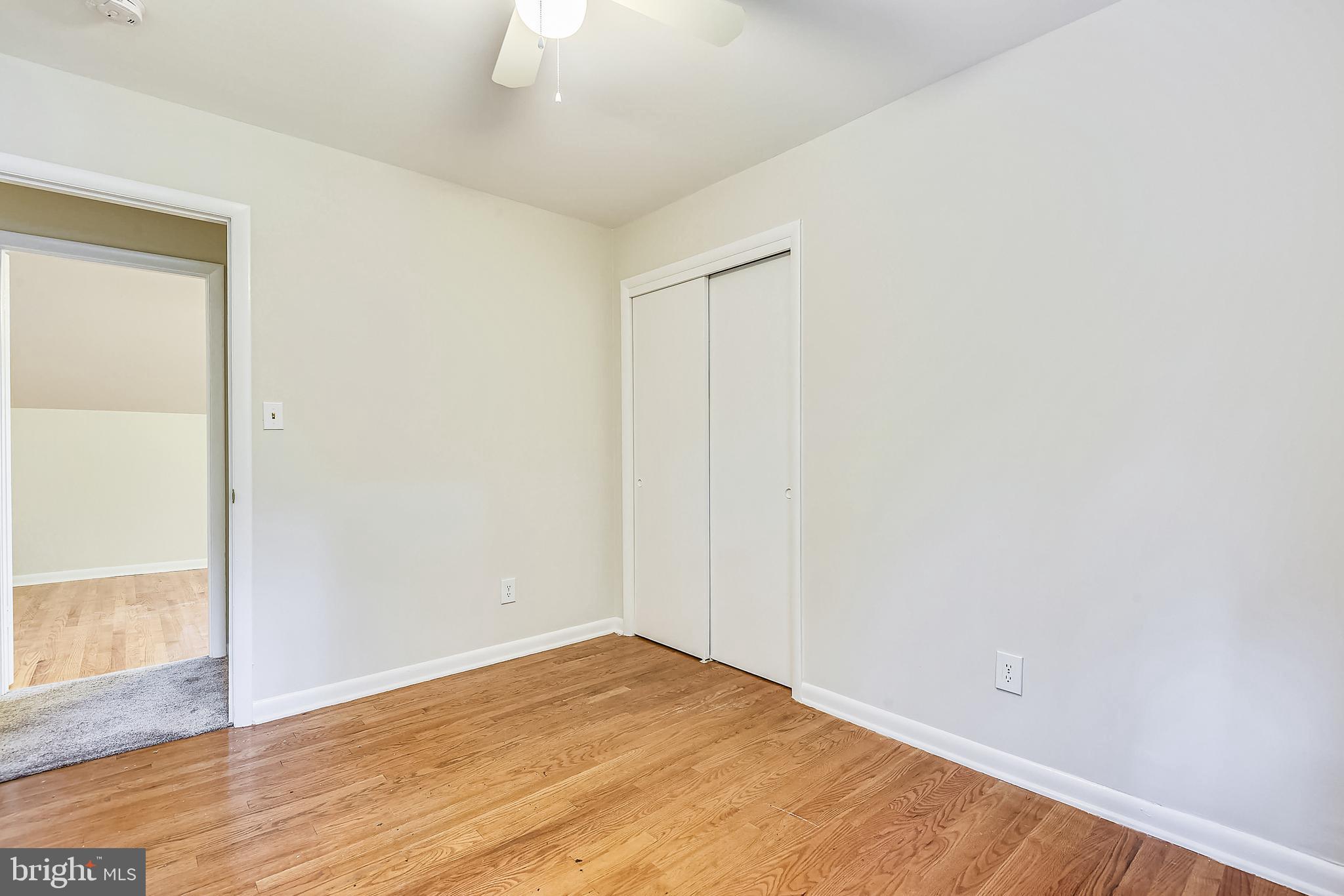 ANNAPOLIS ROADS - Residential