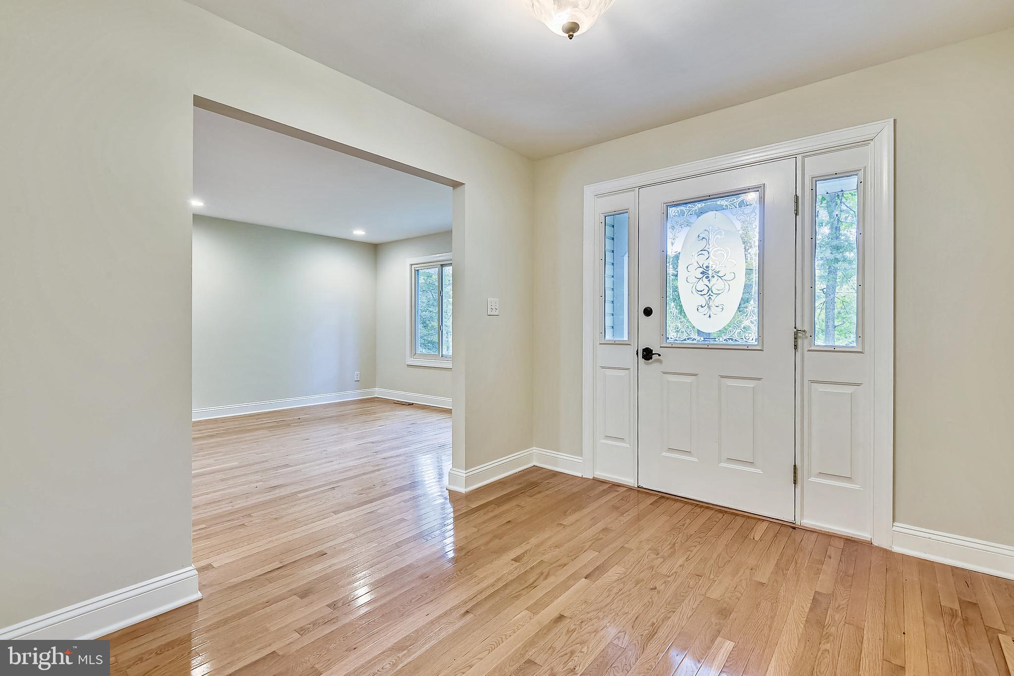 ANNAPOLIS ROADS - Residential