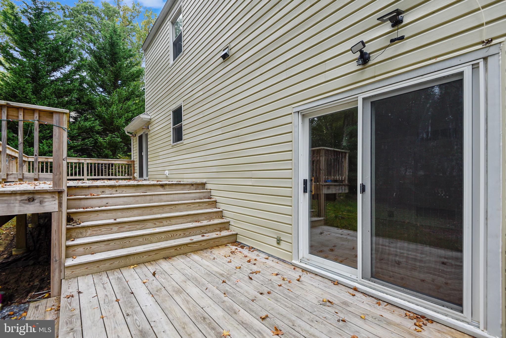 ANNAPOLIS ROADS - Residential