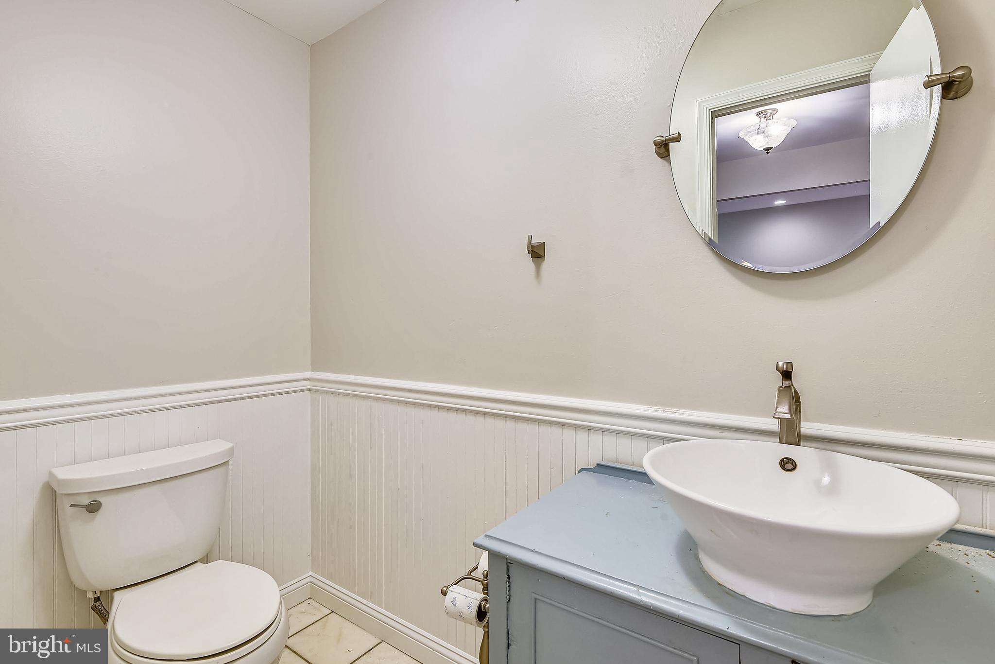 ANNAPOLIS ROADS - Residential