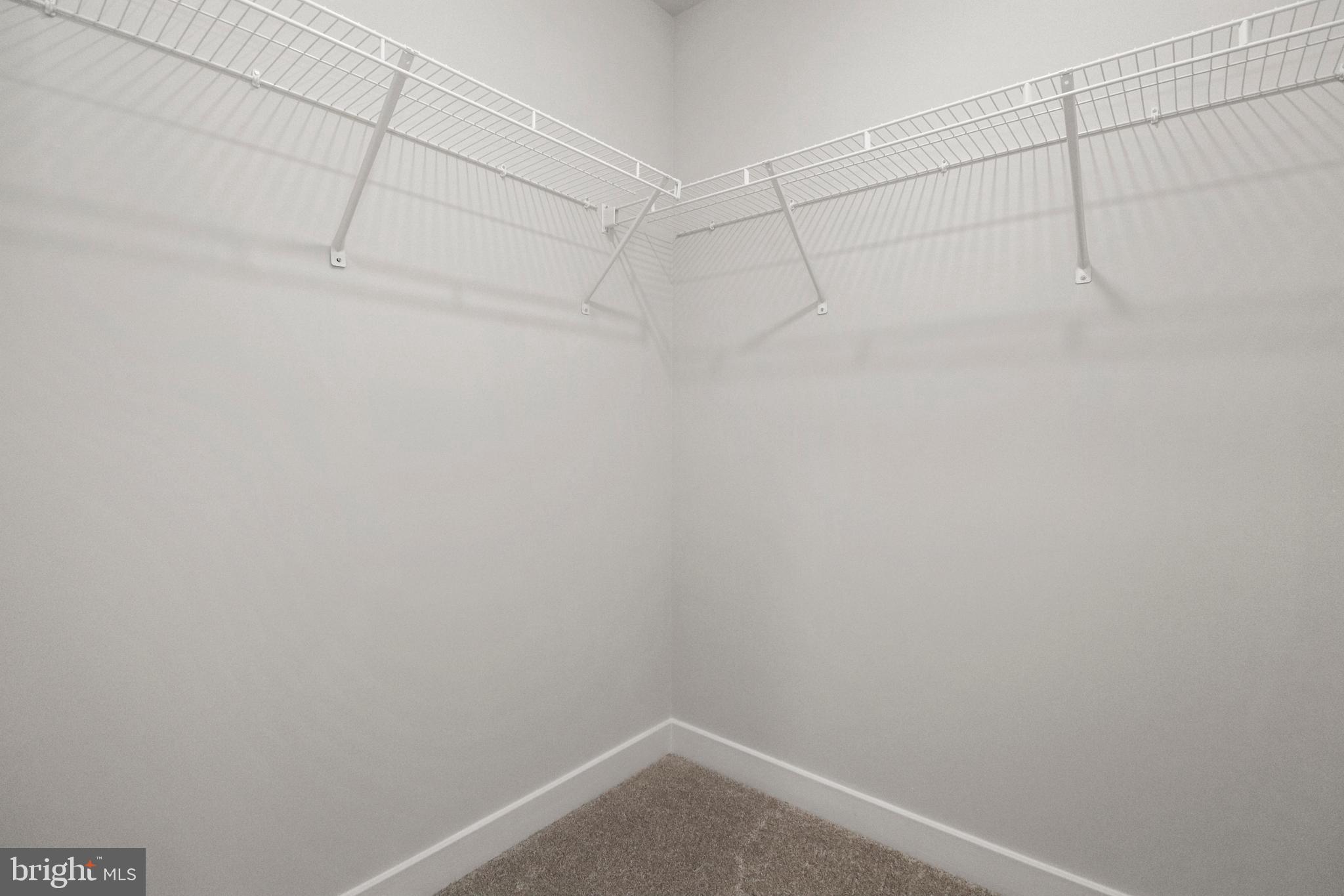 KINCORA - Residential Lease