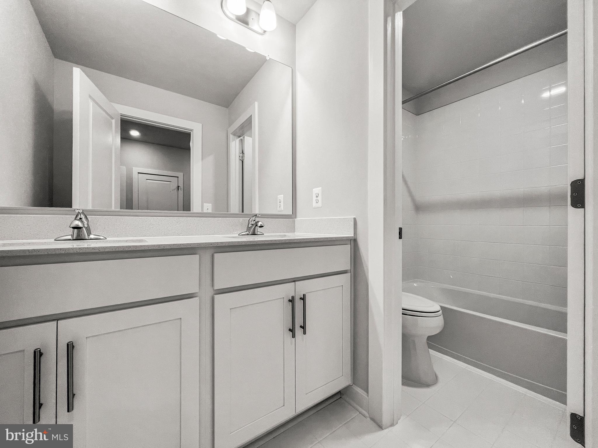 KINCORA - Residential Lease