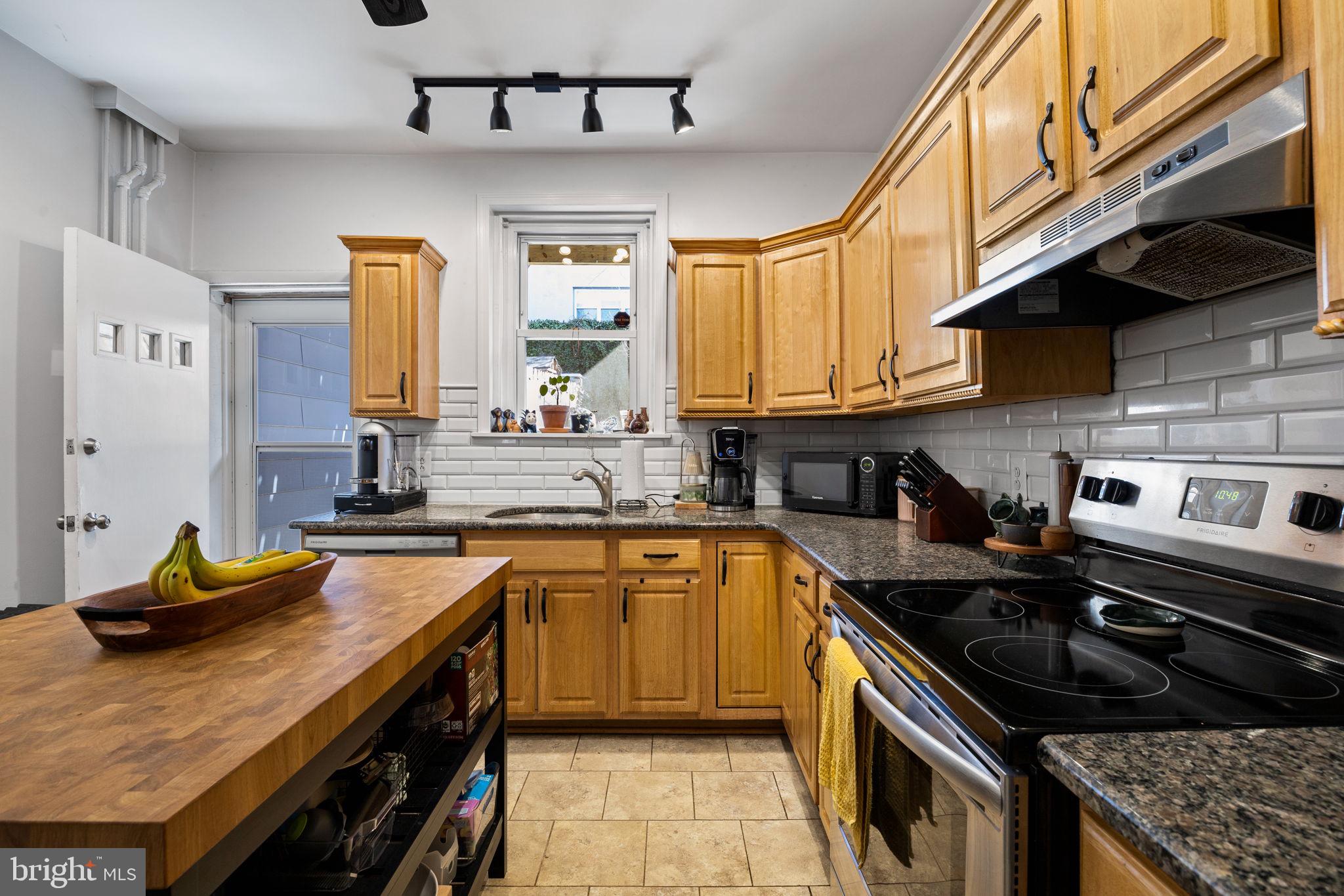 MANAYUNK - Residential