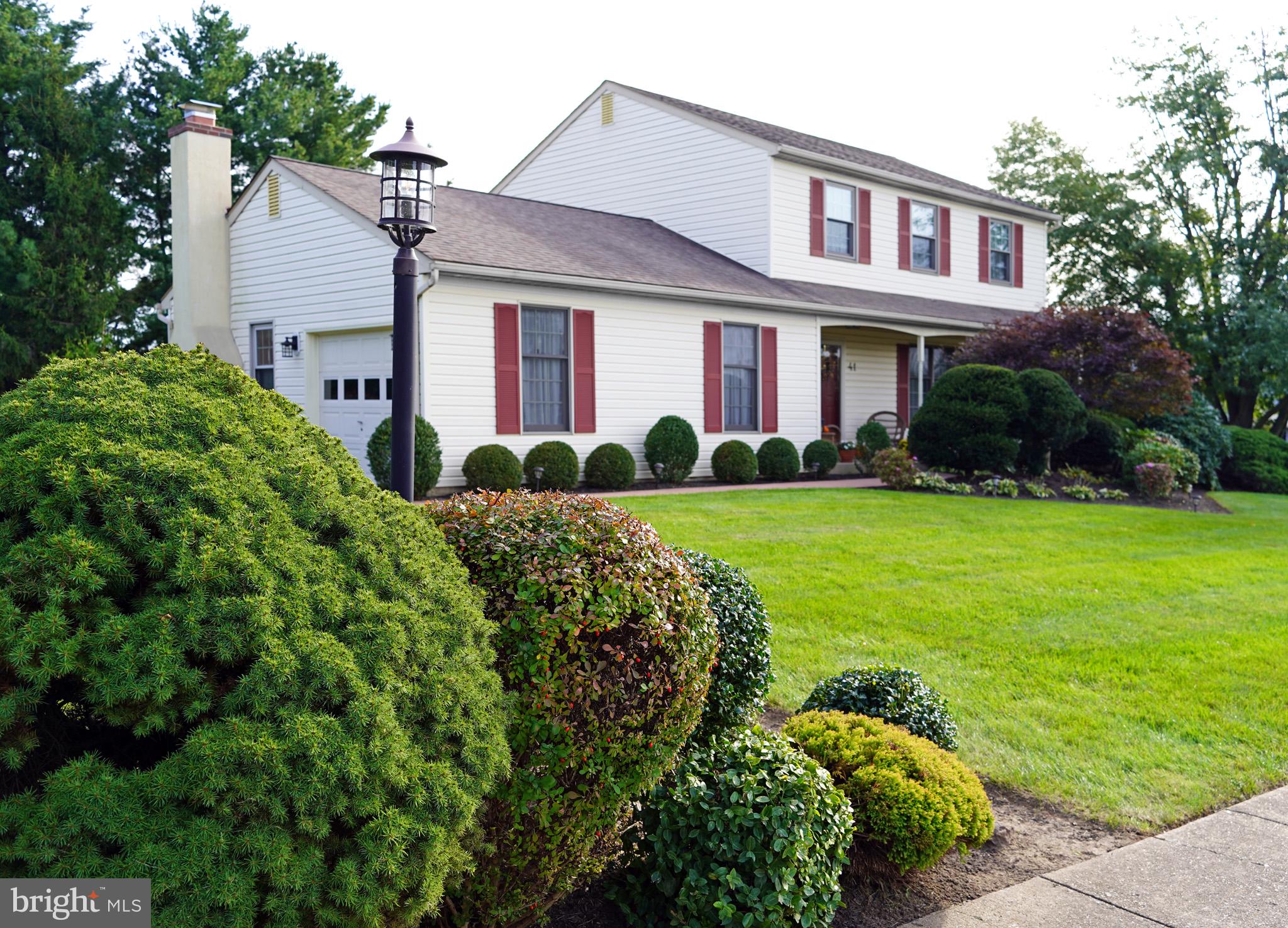 41 CASTLEWOOD DRIVE