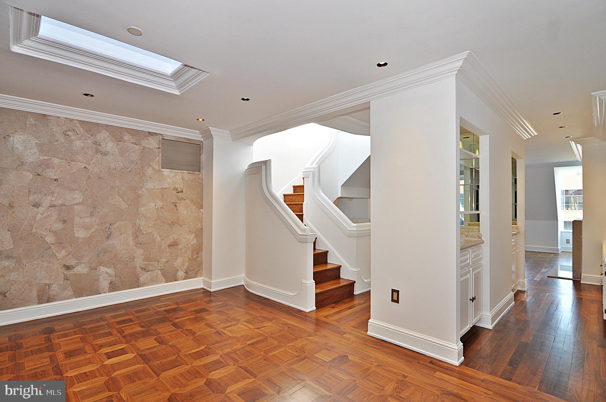 3030 K STREET NW 204