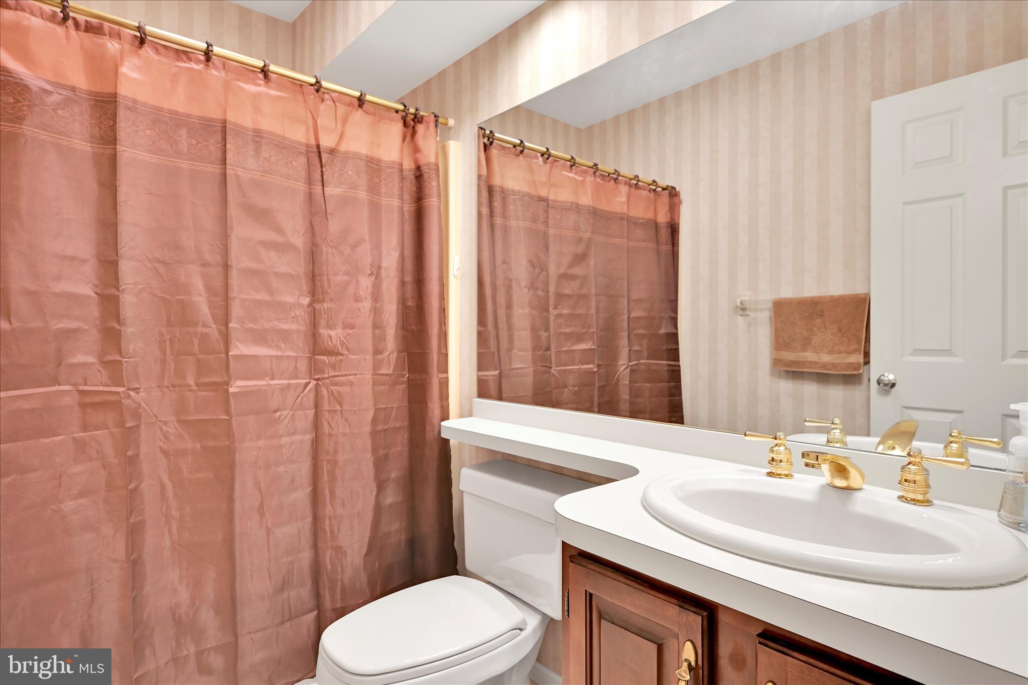 CAMBRIDGE COMMONS - Residential