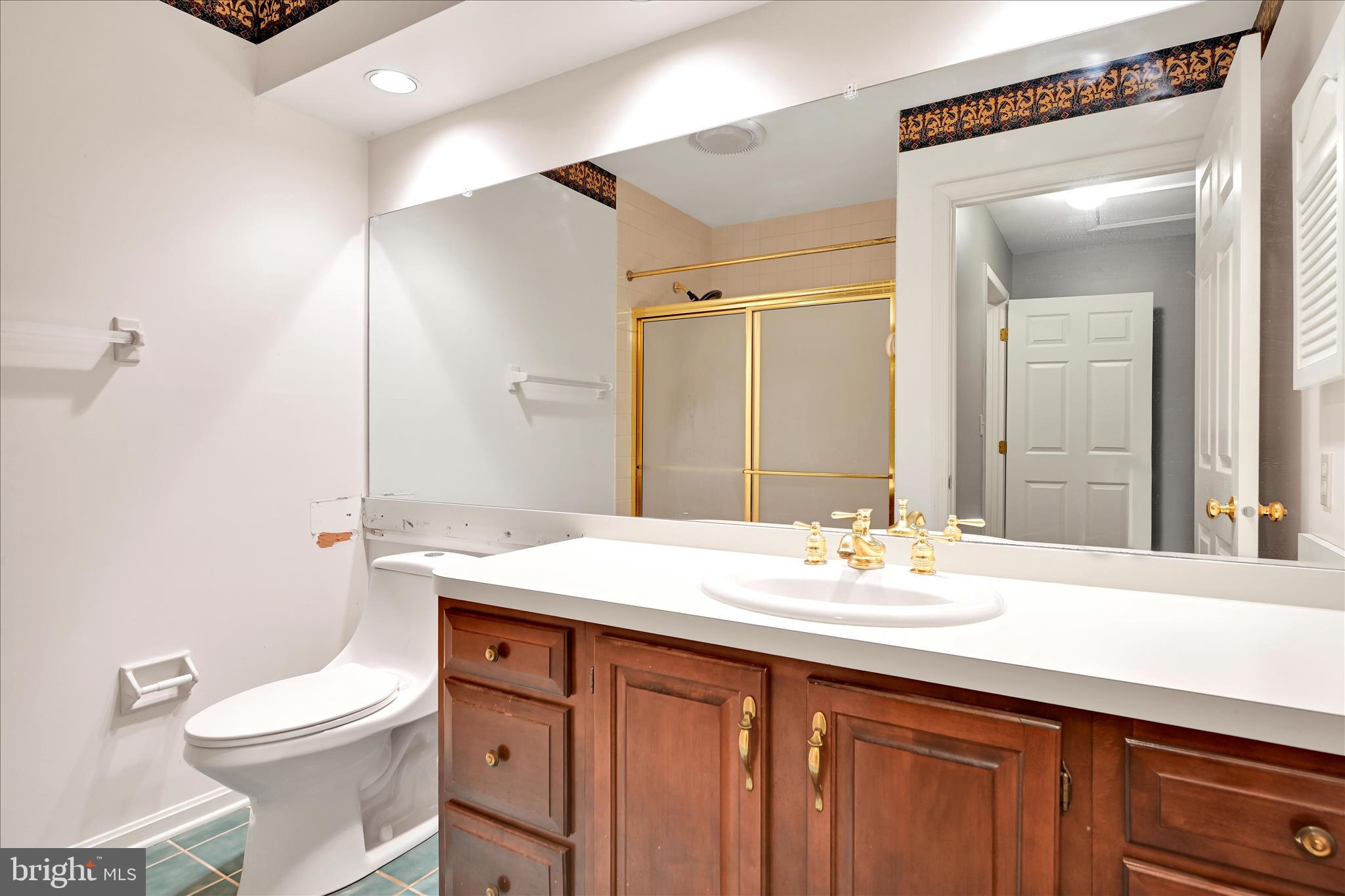 CAMBRIDGE COMMONS - Residential