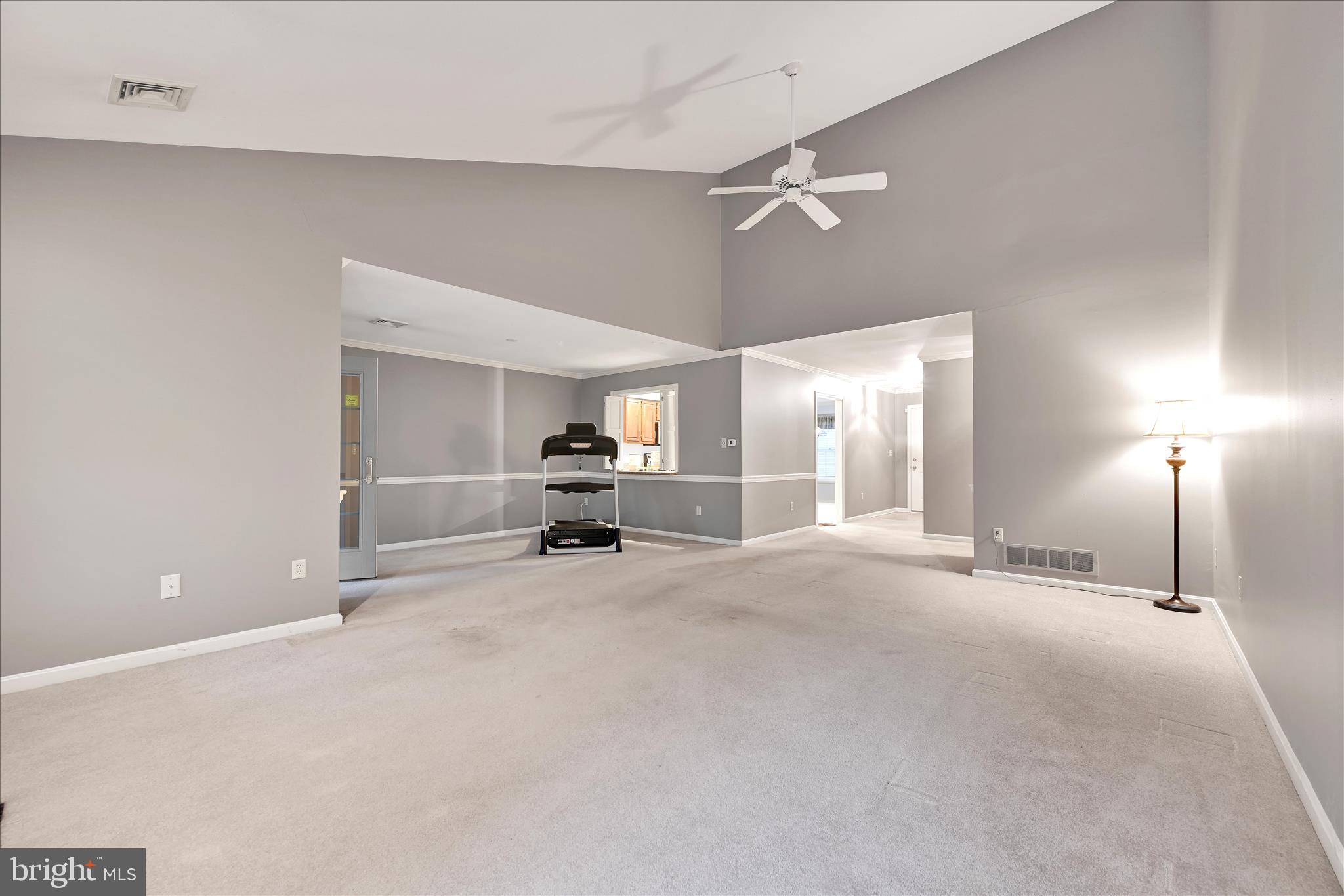 CAMBRIDGE COMMONS - Residential