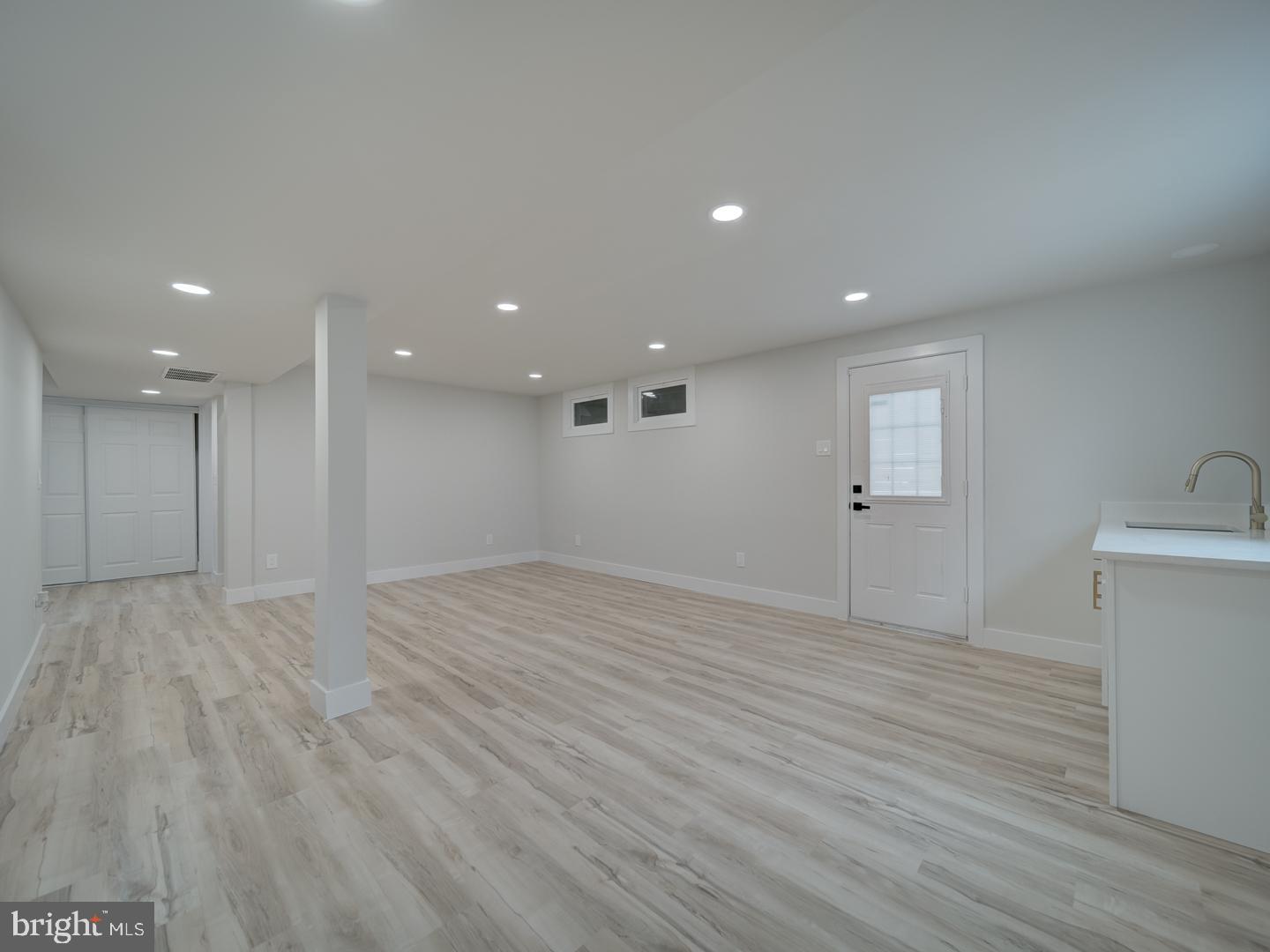 EAST COLUMBIA - Residential