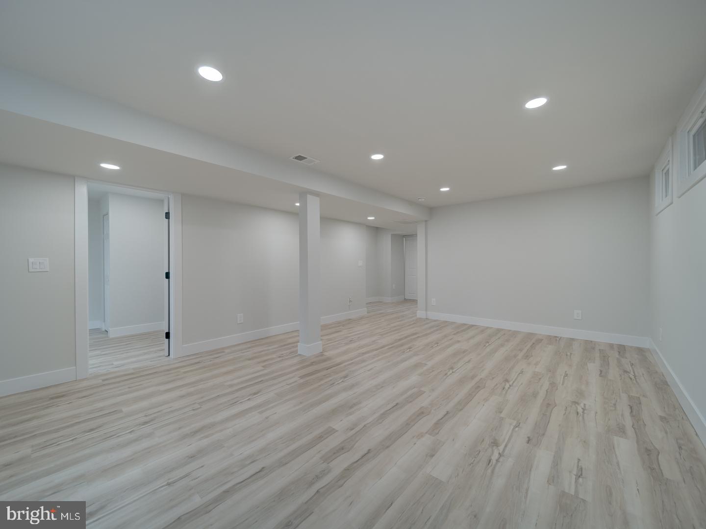 EAST COLUMBIA - Residential