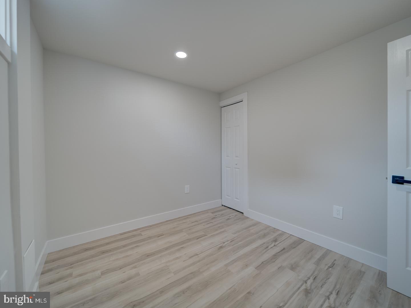 EAST COLUMBIA - Residential