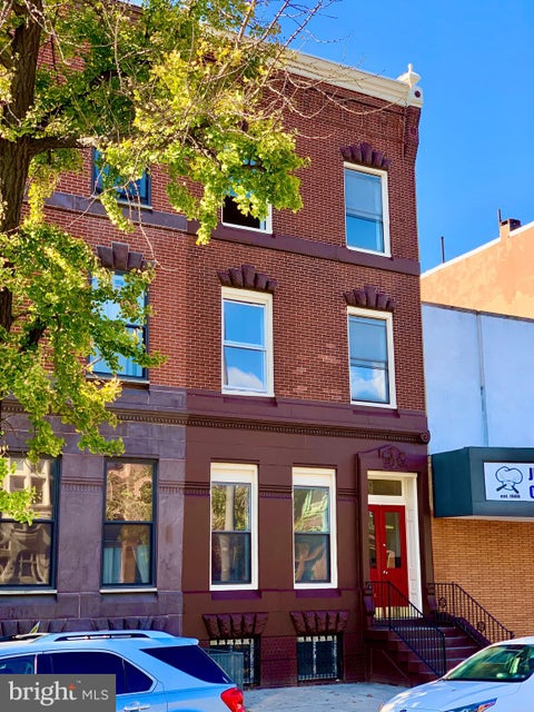 Townhouse For Rent - 1216 S Broad Street #UNIT 2F<br/> PHILADELPHIA, PA 19146