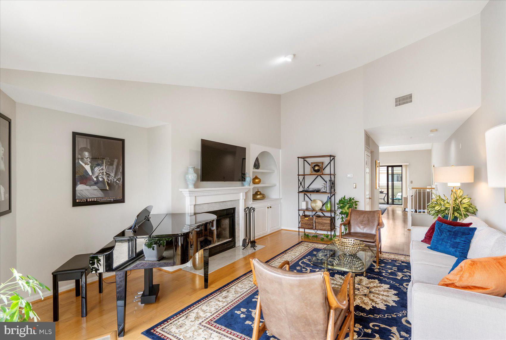 FELLS POINT HISTORIC DISTRICT - Residential