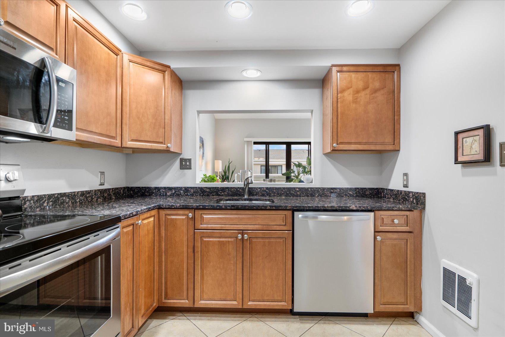 FELLS POINT HISTORIC DISTRICT - Residential