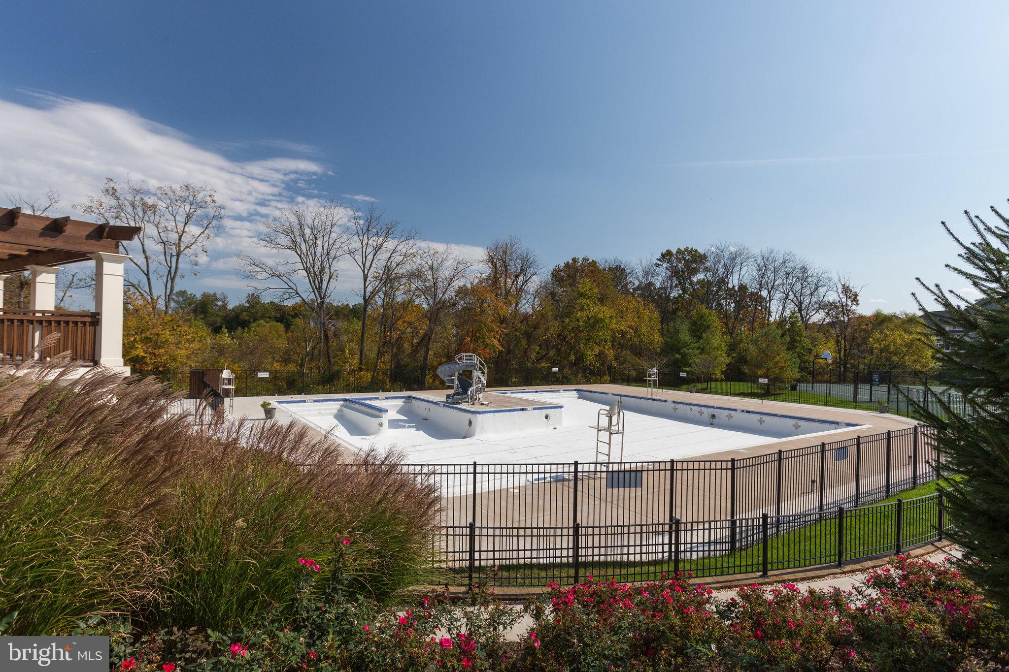 CONDOMINIUMS AT KIRKPATR - Residential