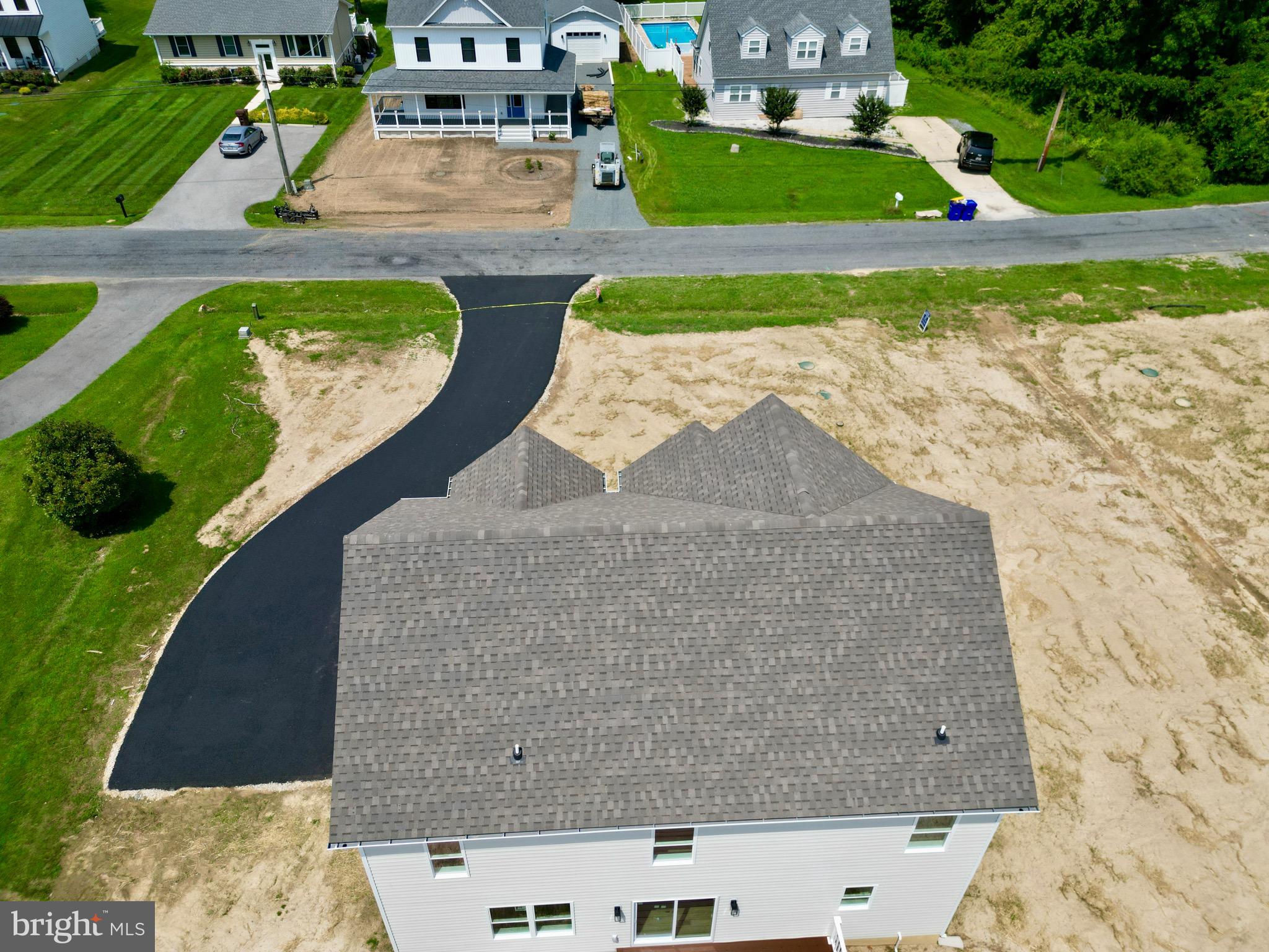 119 N LAKE DRIVE