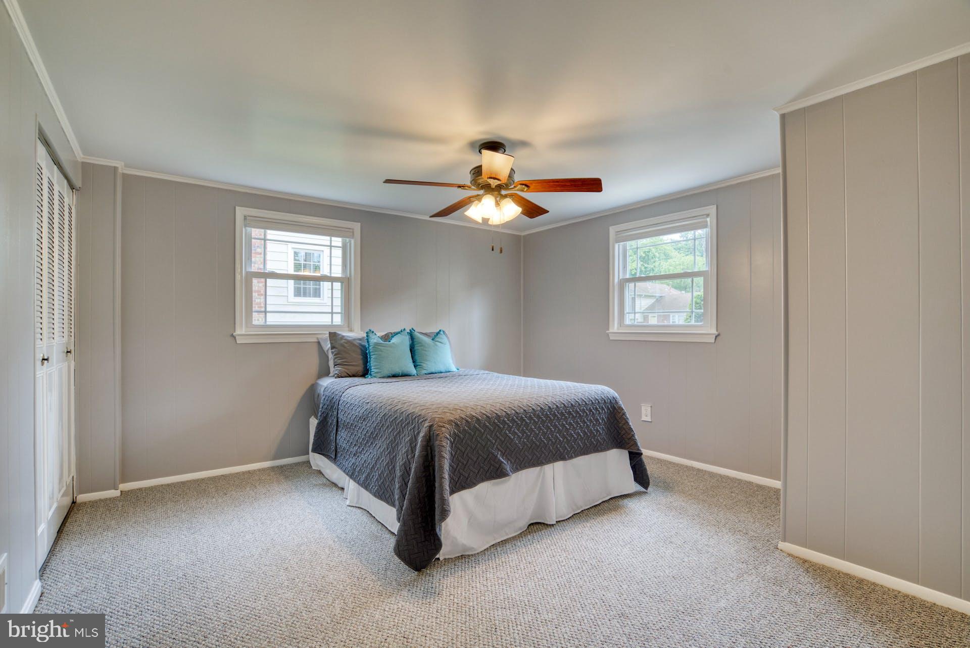 HAYFIELD FARM - Residential