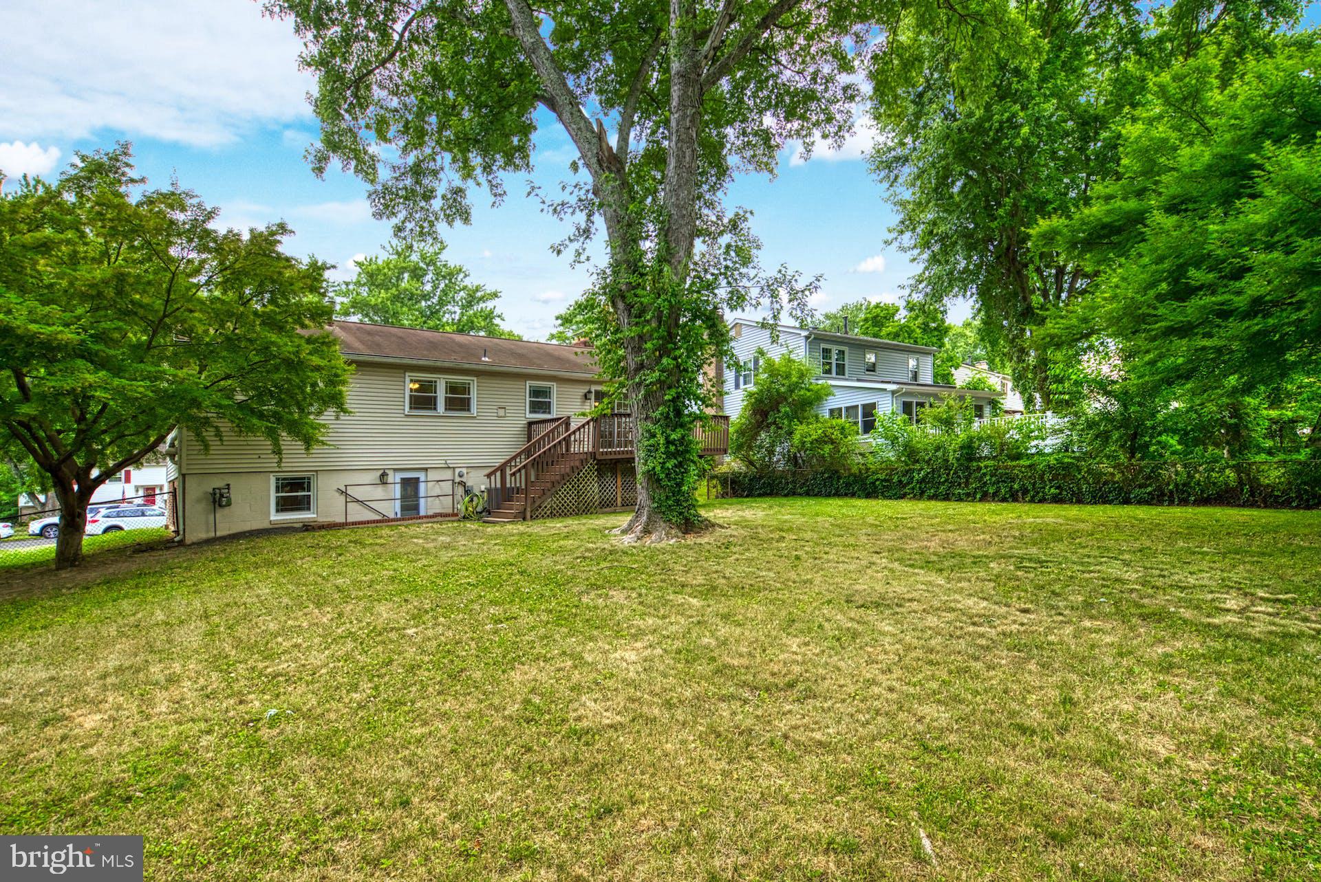 HAYFIELD FARM - Residential