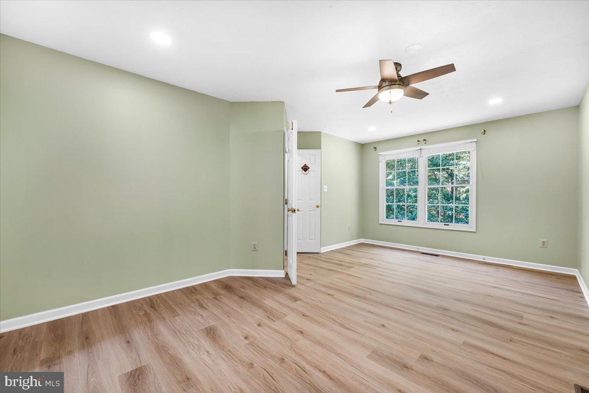 FREDERICKTOWNE VILLAGE - Residential Lease